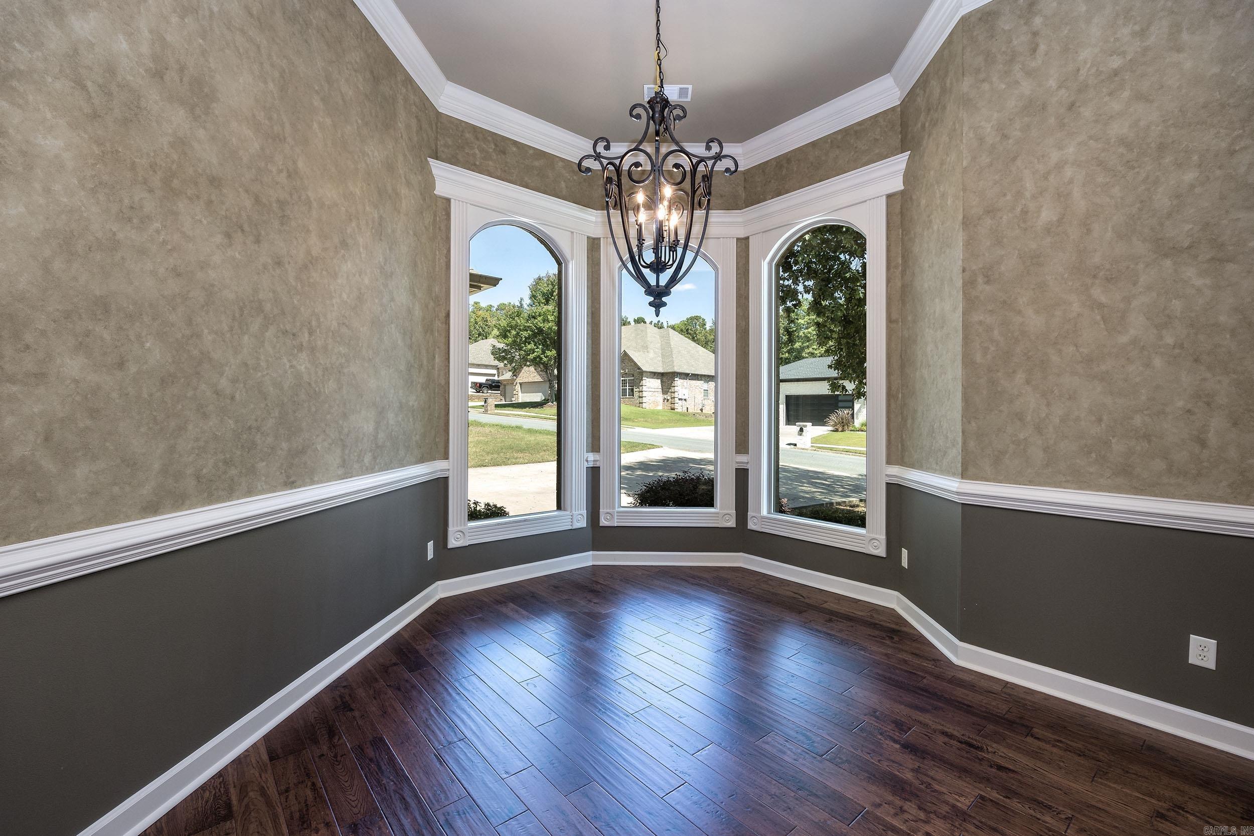 126 Oneida Way