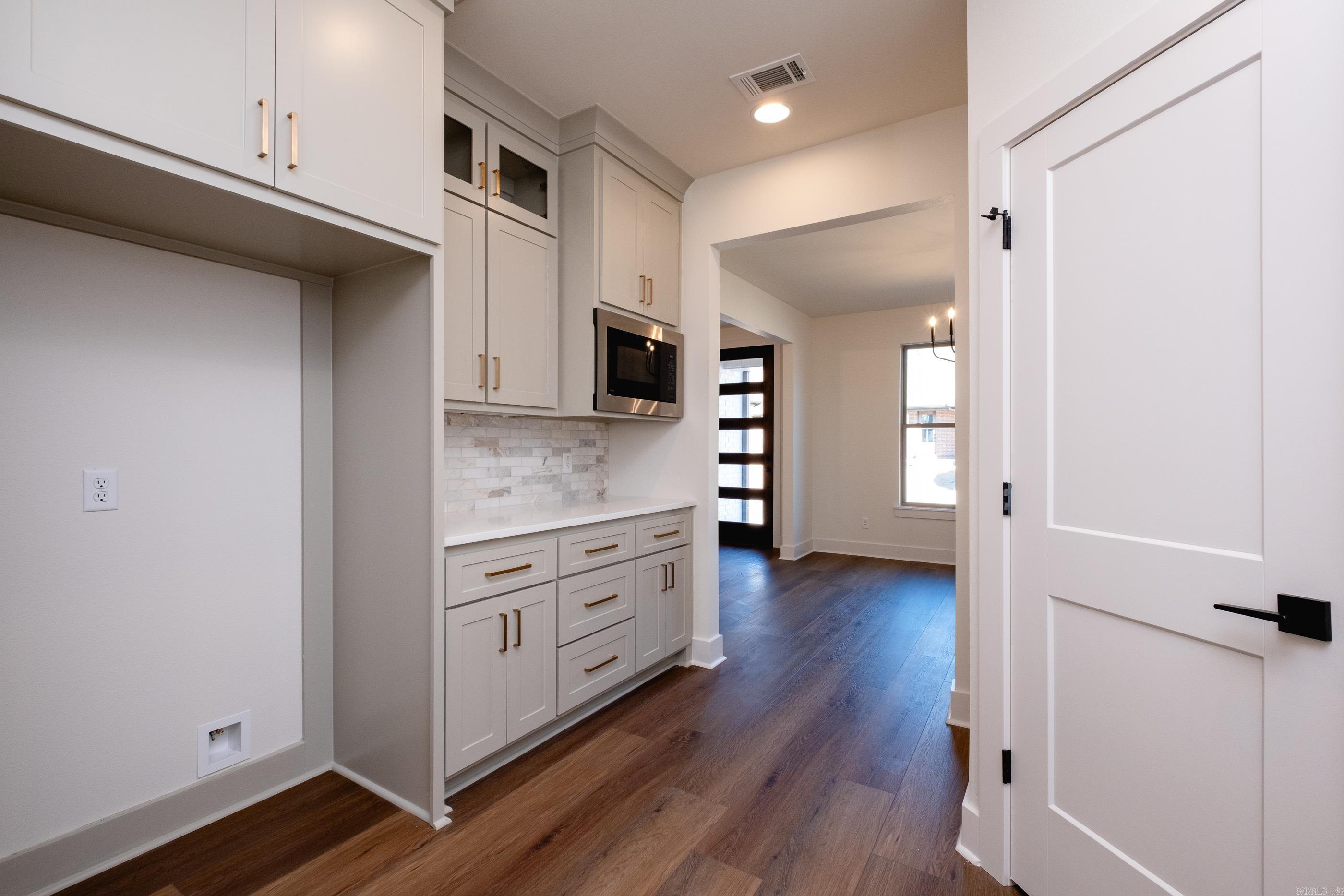 221 Kanis Ridge Drive