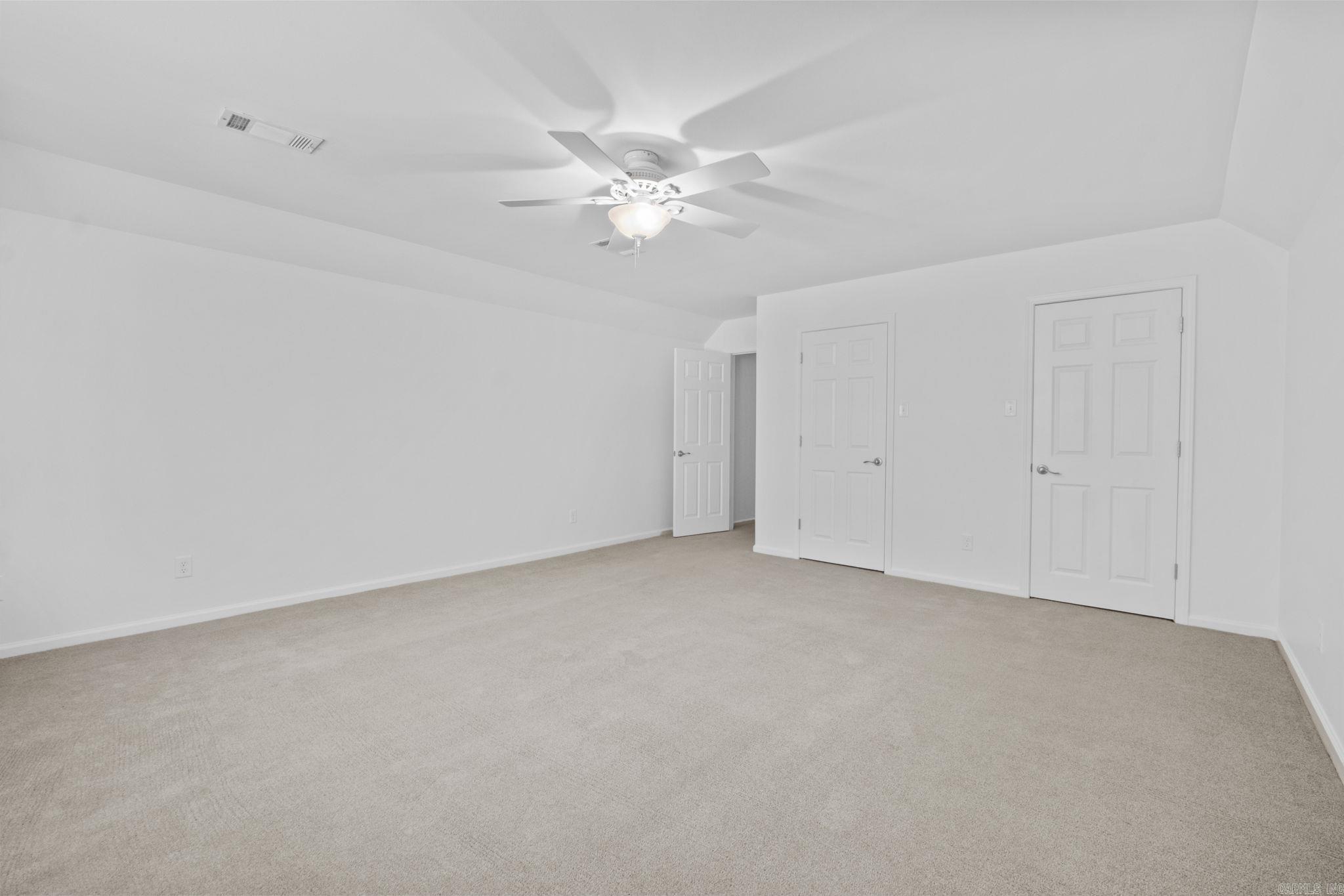 907 Cartier Lane