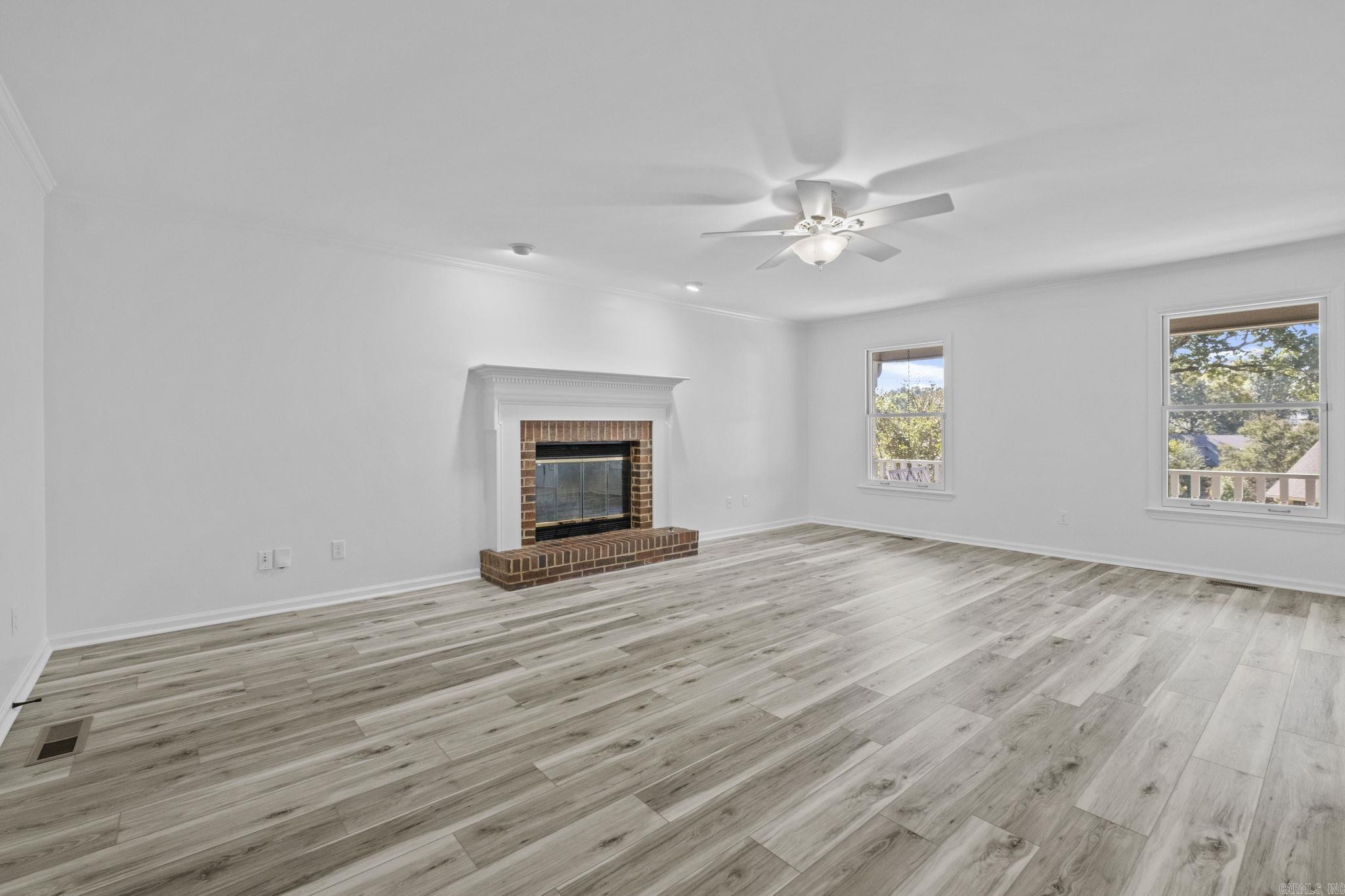 907 Cartier Lane
