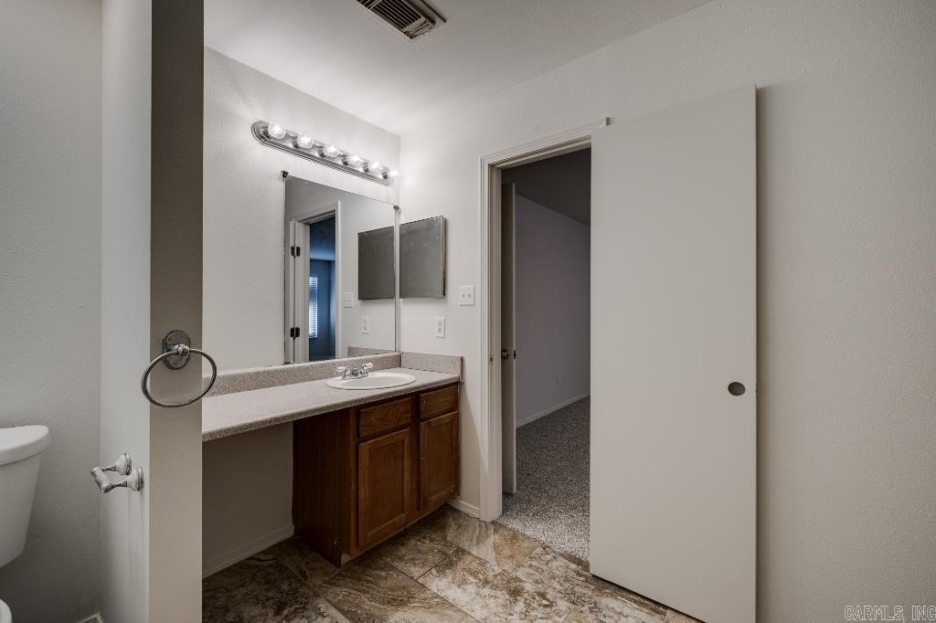 14723 Garot Boulevard