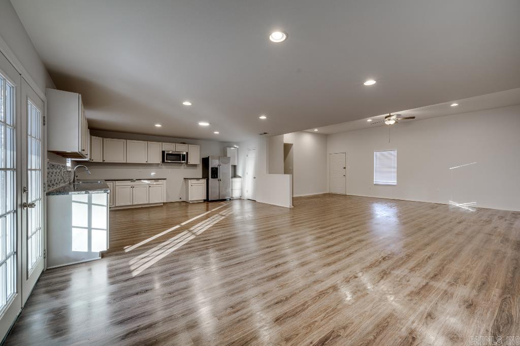 14723 Garot Boulevard