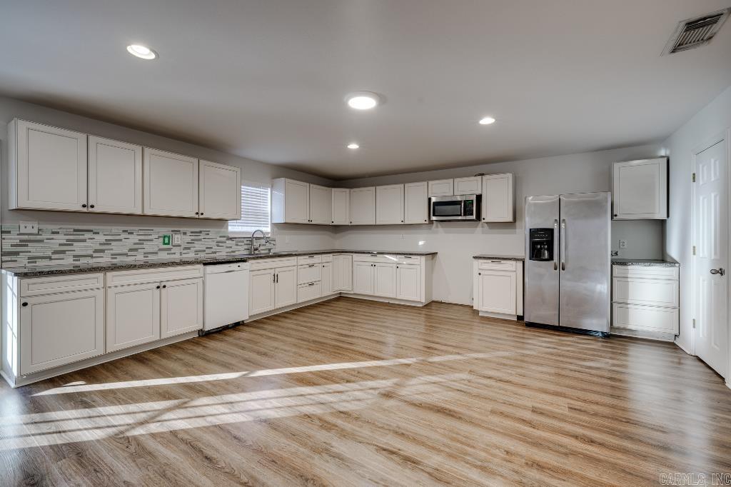 14723 Garot Boulevard