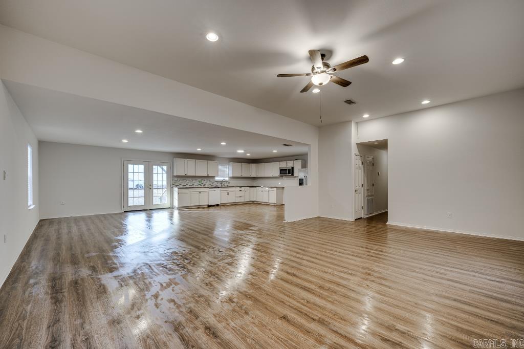 14723 Garot Boulevard