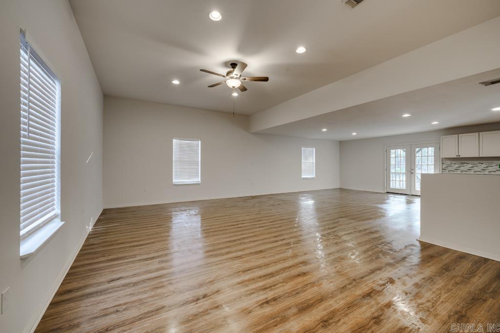 14723 Garot Boulevard