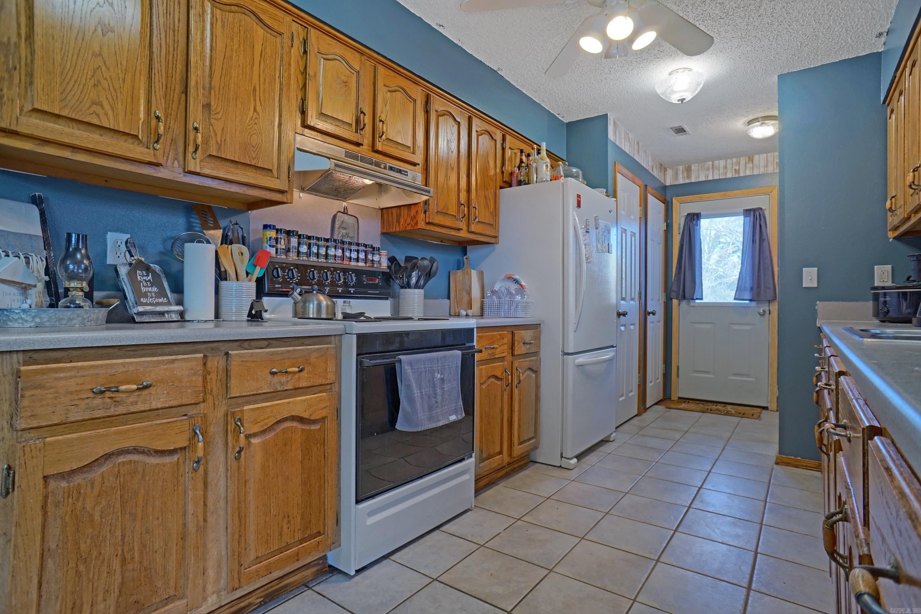10303 Spring Creek Estates