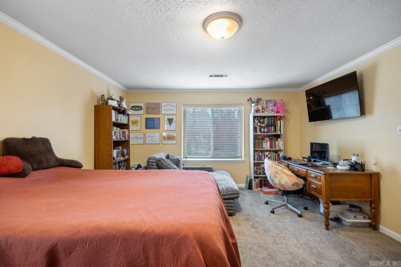 312 Fair Oaks Drive