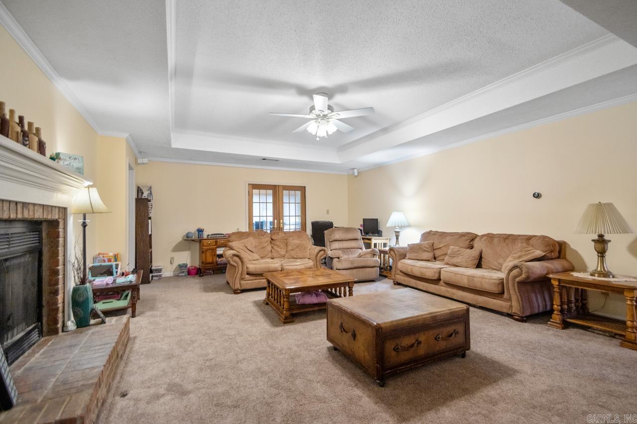 312 Fair Oaks Drive