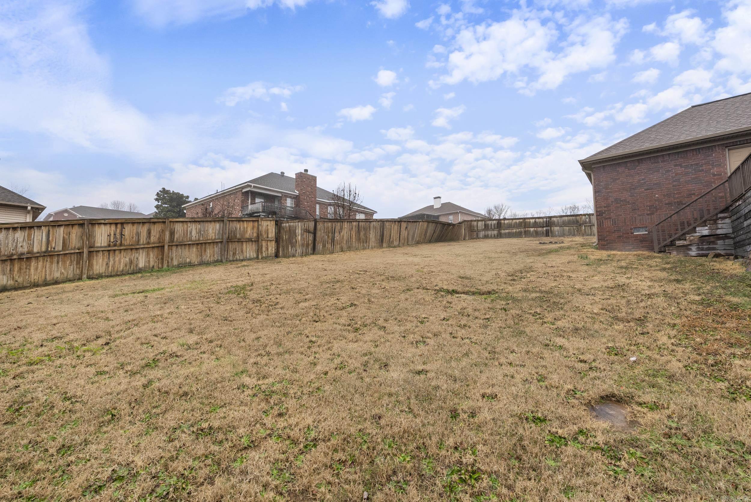 123 Ridgecrest Square