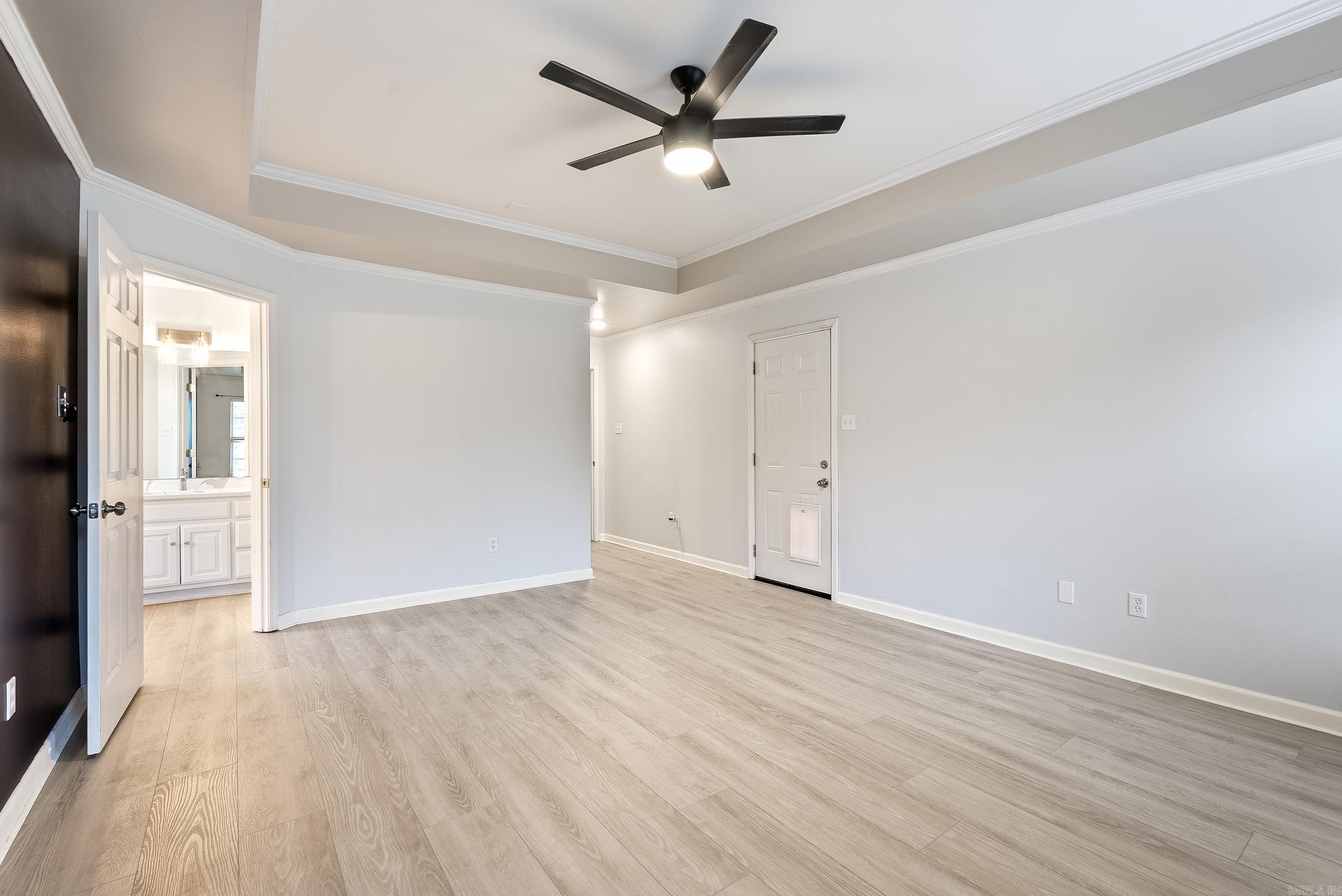 123 Ridgecrest Square