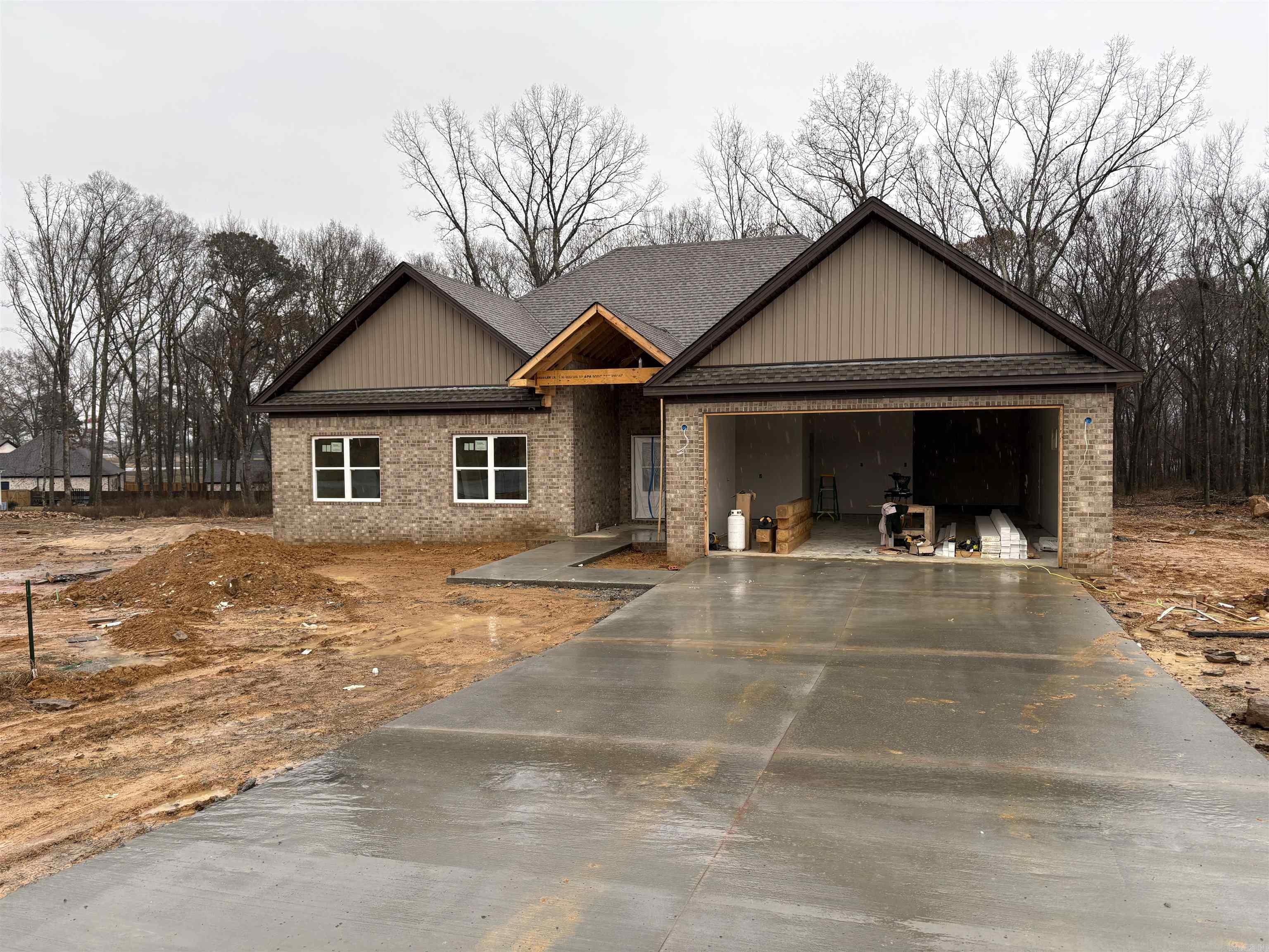 204 Michelle Dr