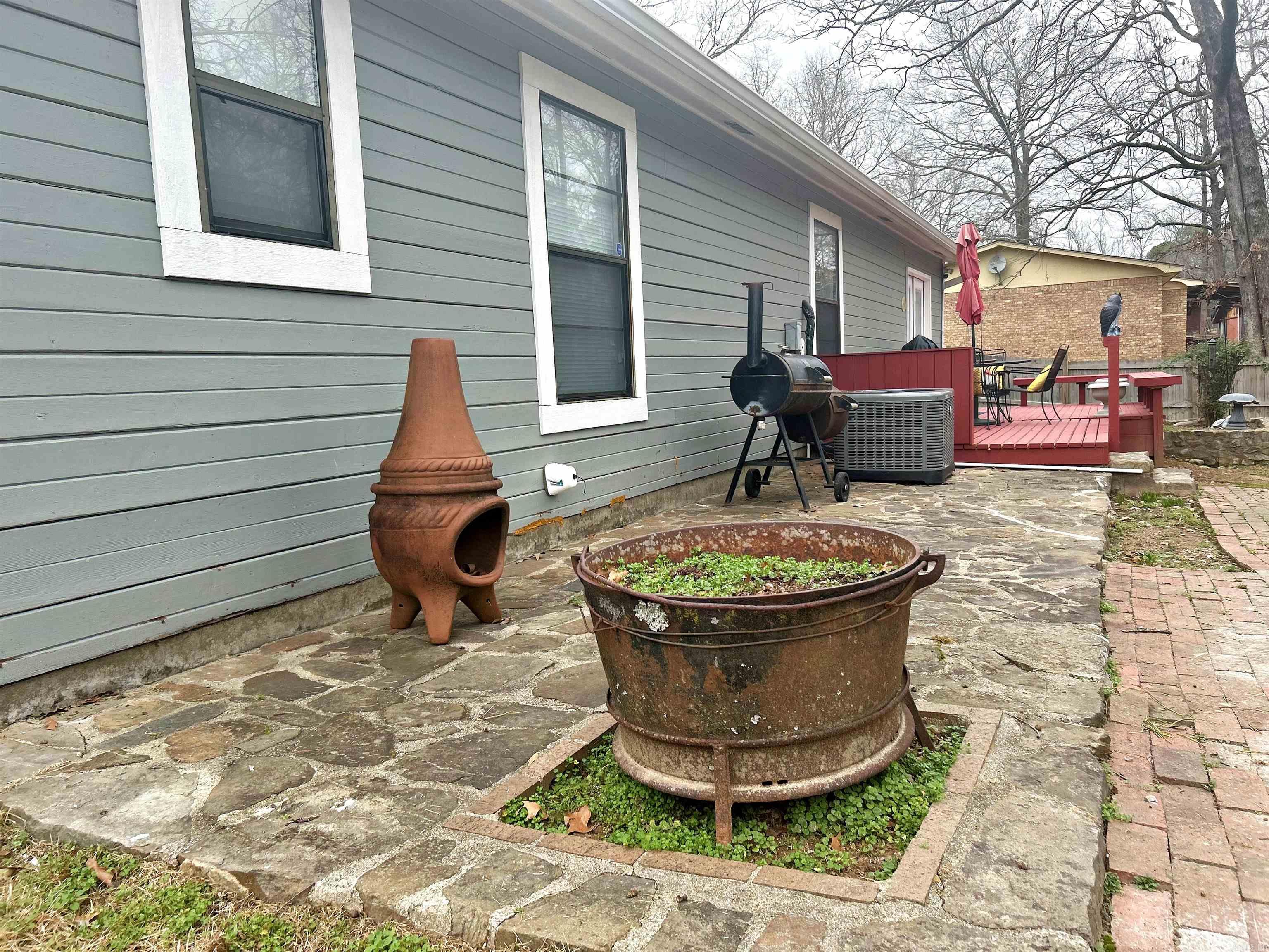 831 Akers Road