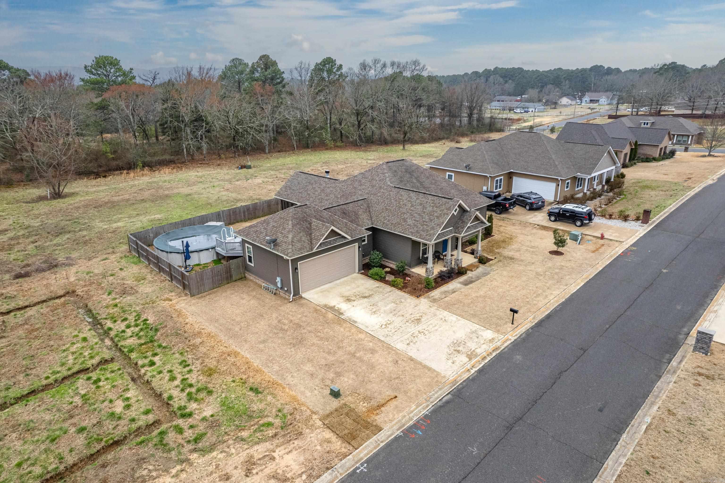 124 Gatehills Place