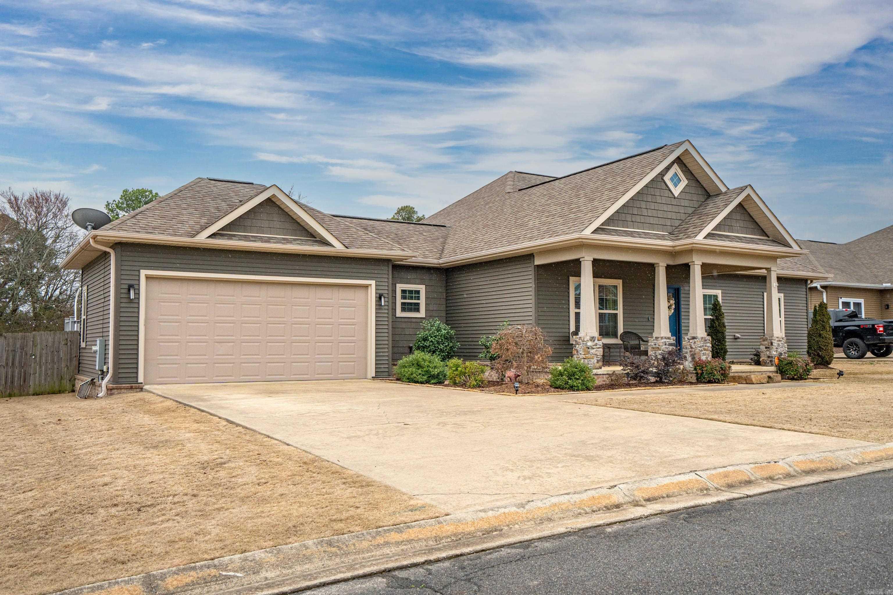 124 Gatehills Place