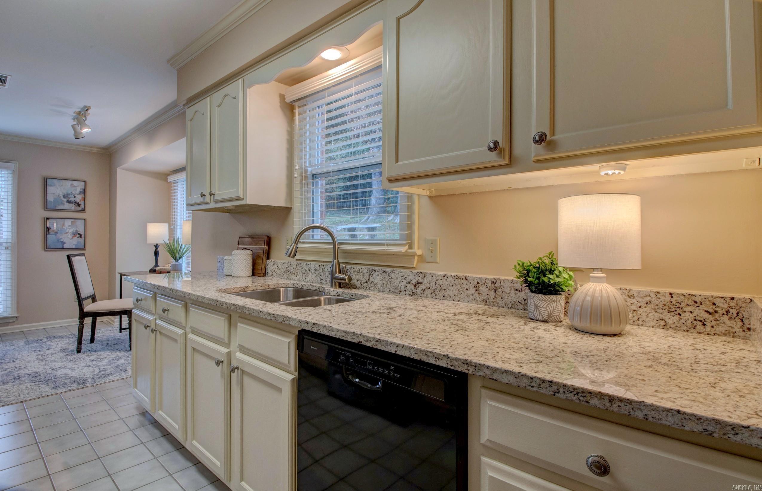 2200 Andover Court Unit: 1305