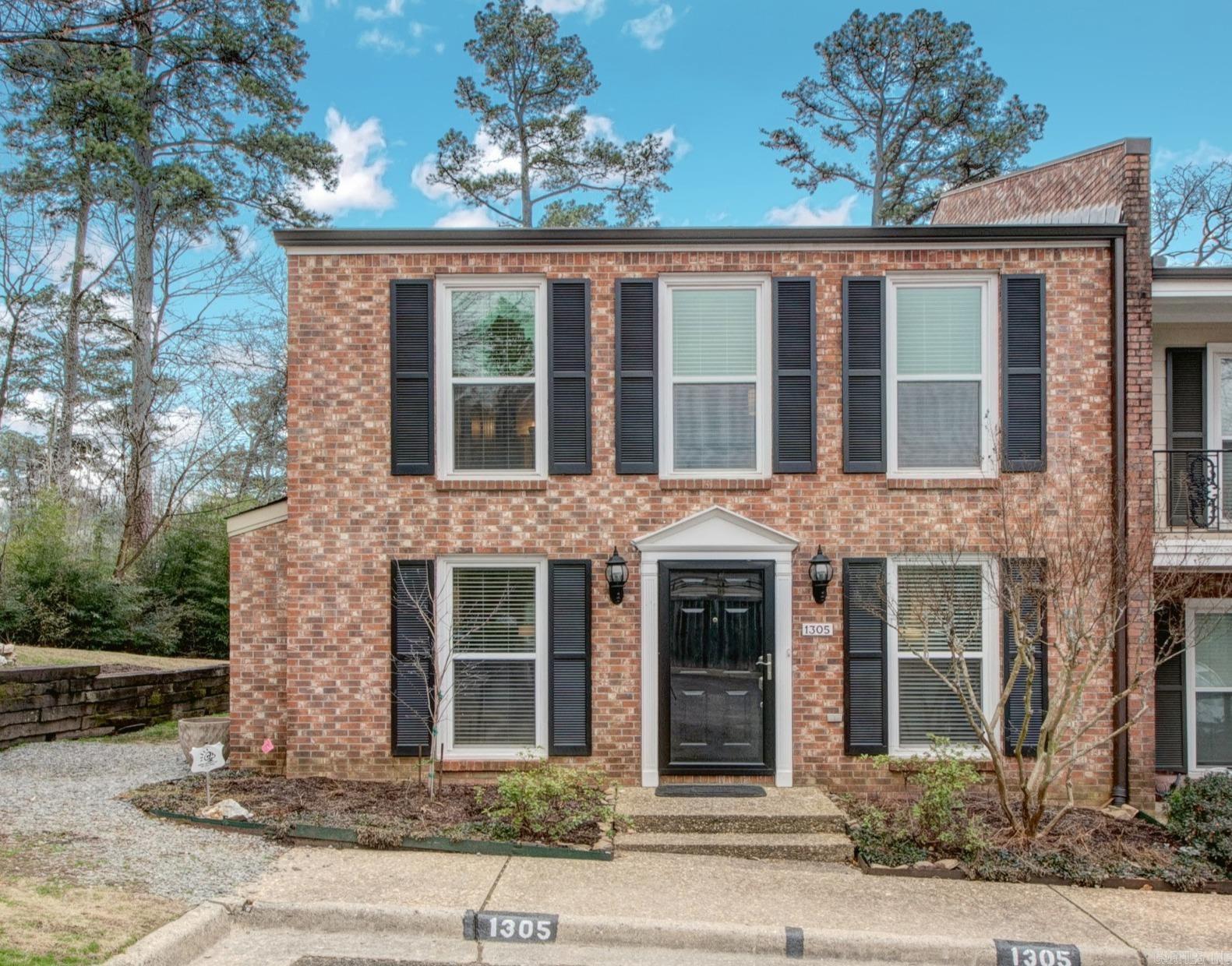 2200 Andover Court Unit: 1305