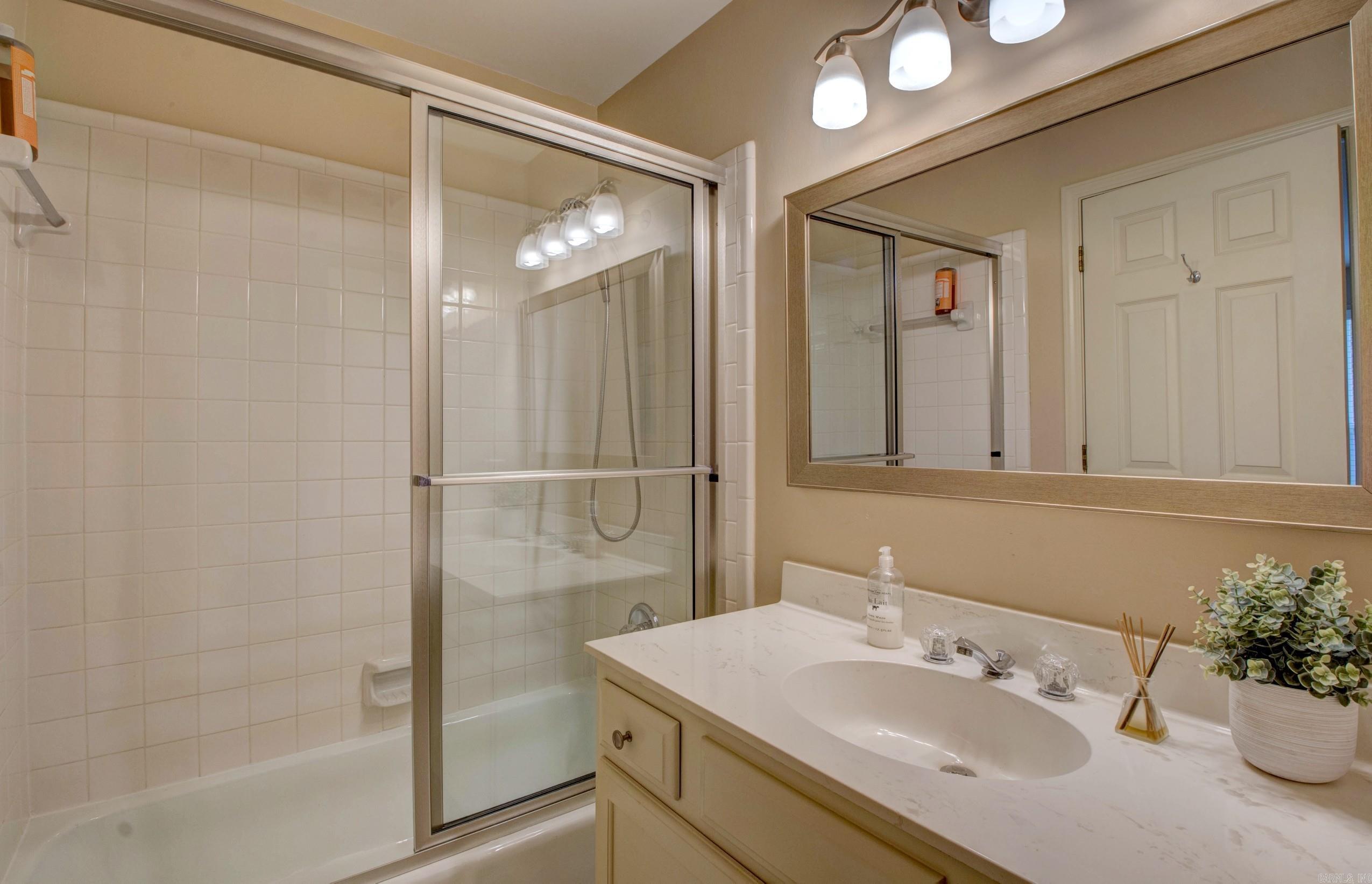 2200 Andover Court Unit: 1305