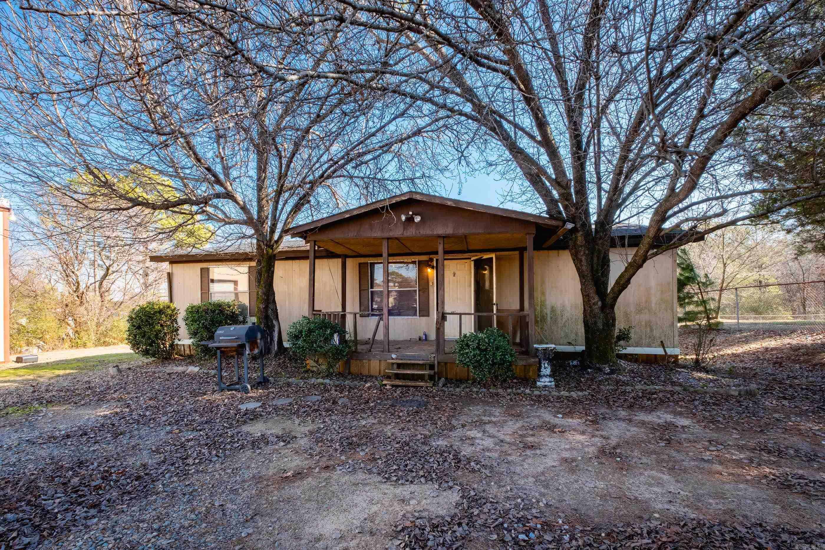 13605 & 13701 Arch Street