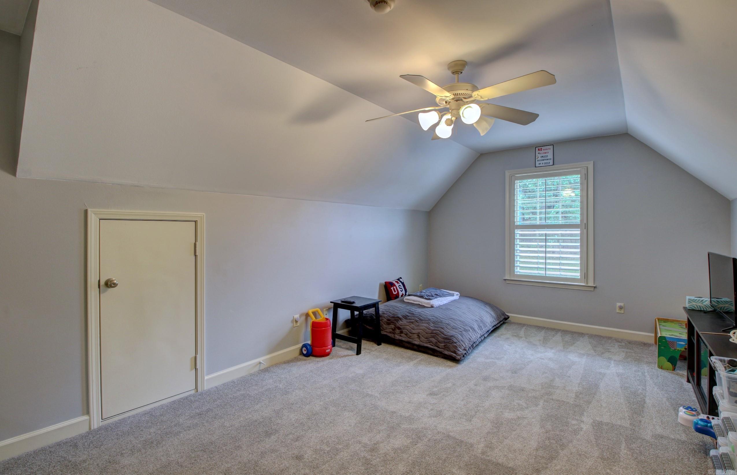 319 Wellington Woods Loop
