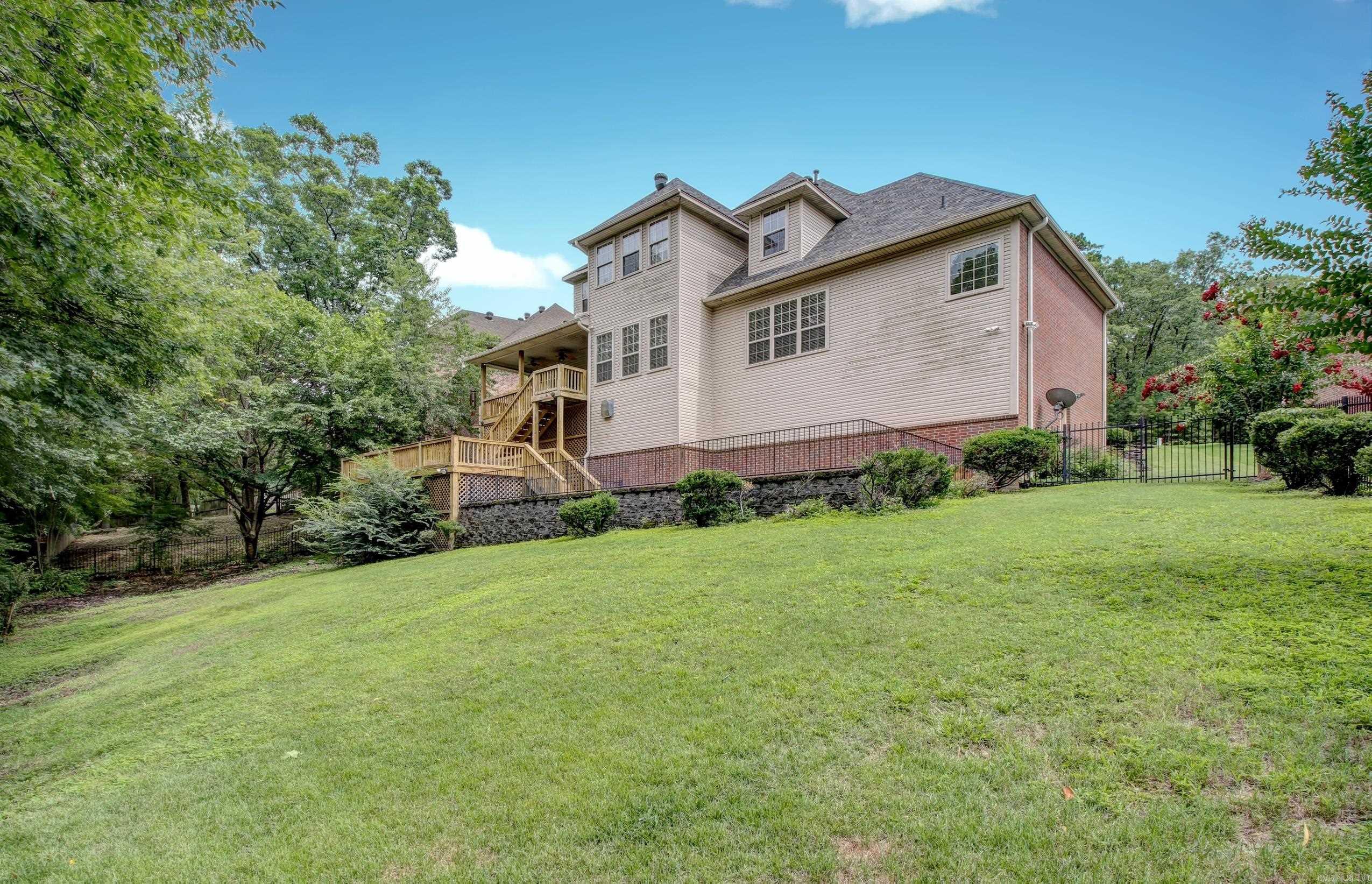 319 Wellington Woods Loop