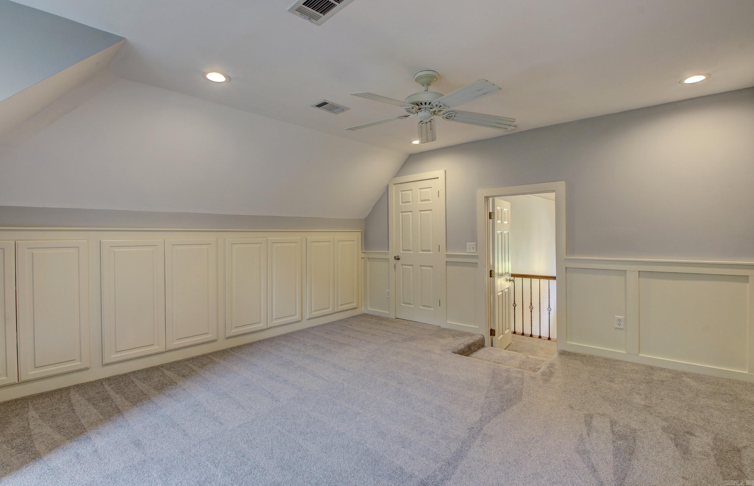 319 Wellington Woods Loop