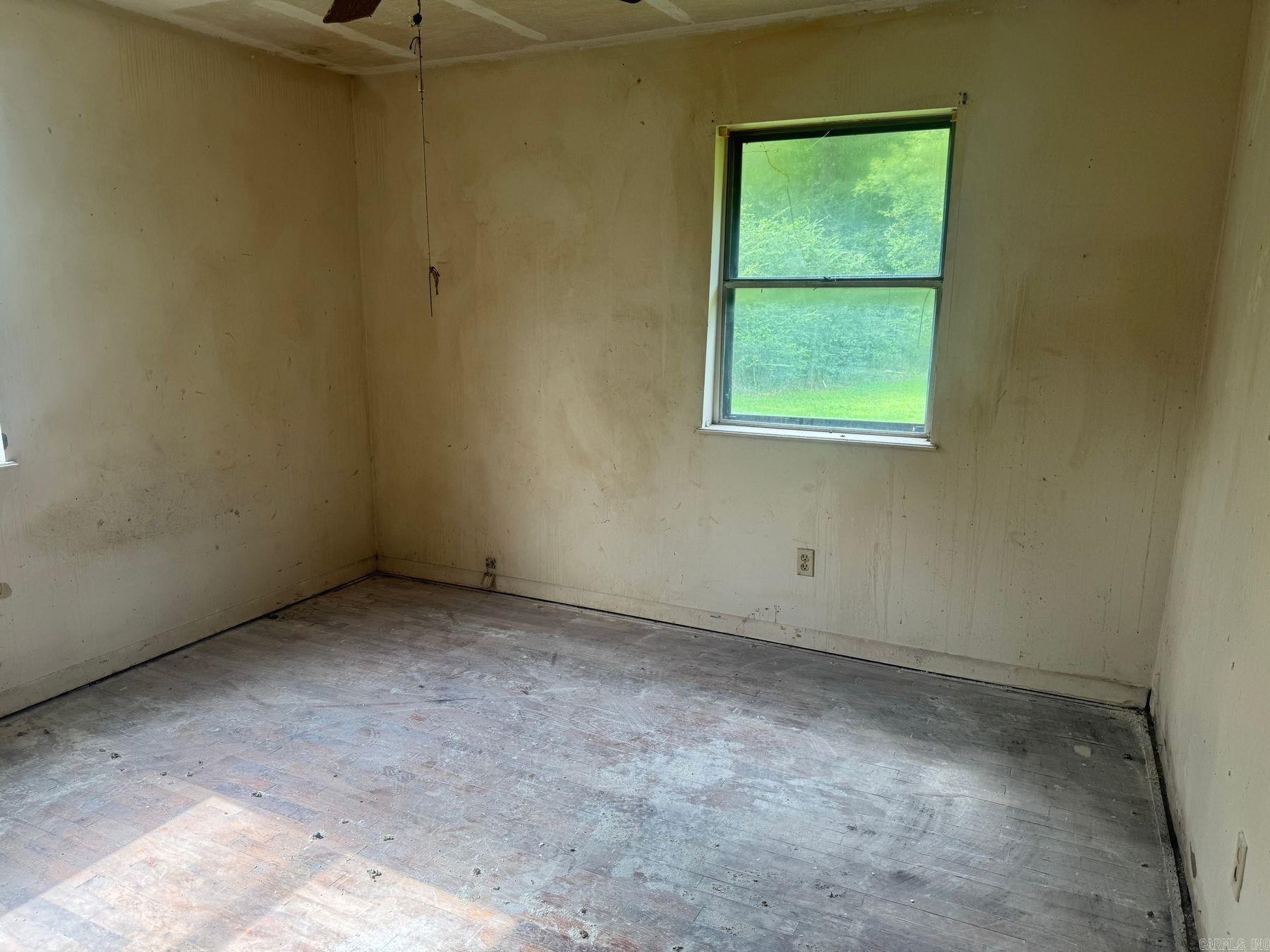 1713 Mountain Pine Road