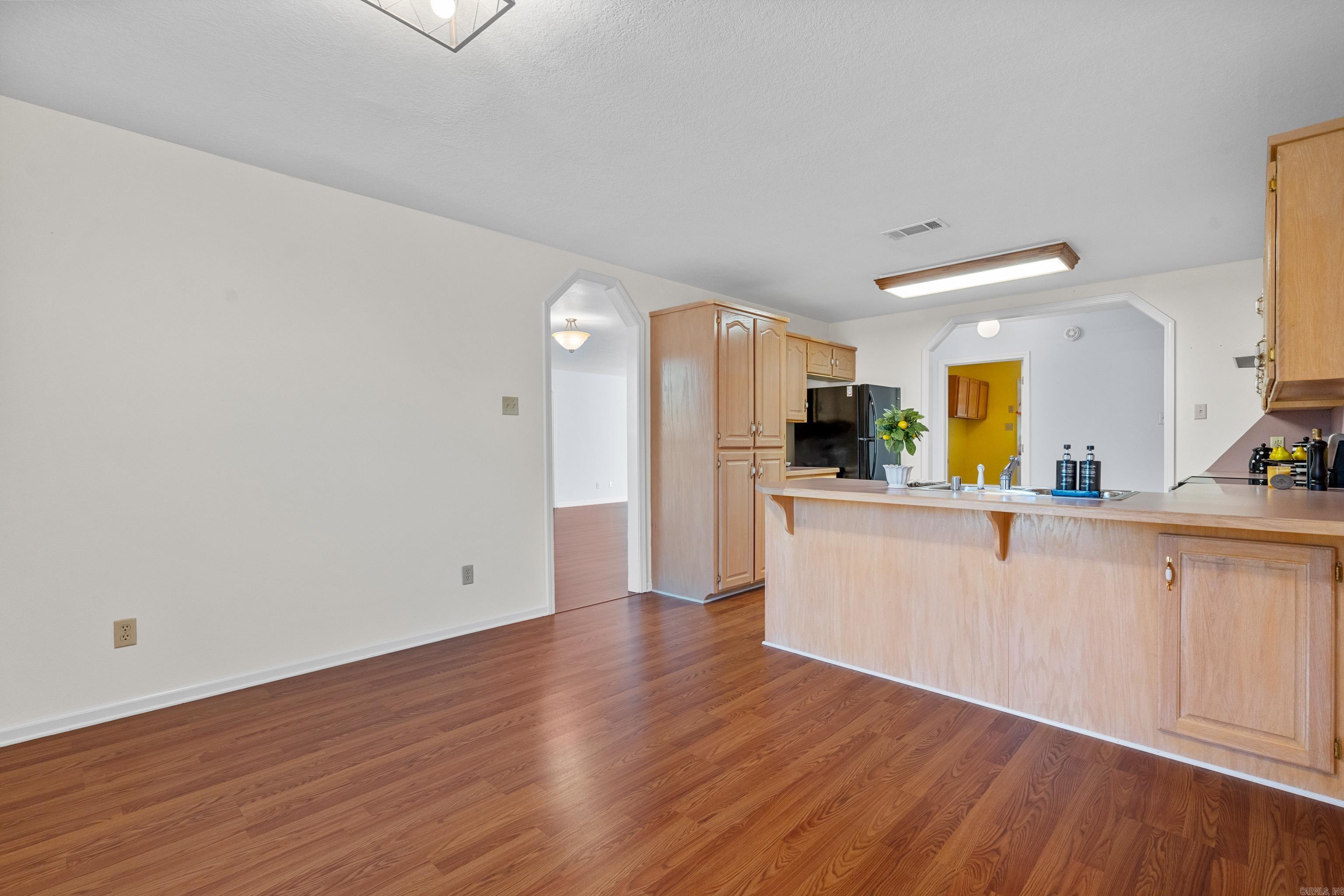 143 Rhonda Street