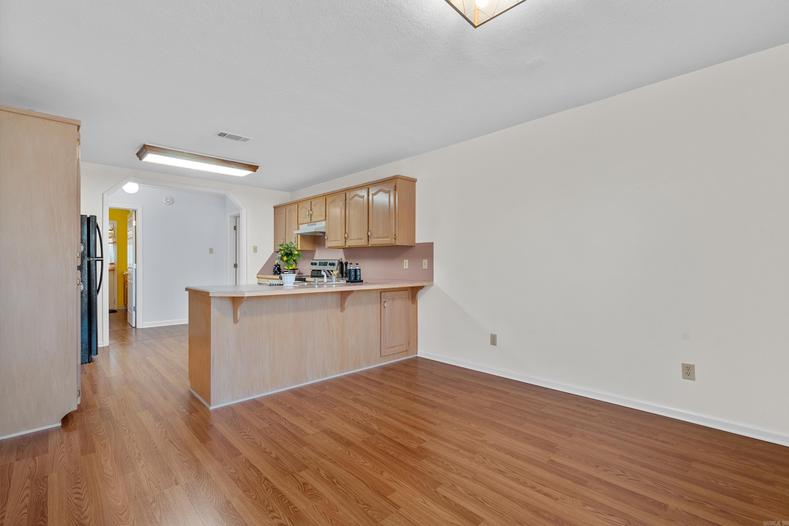 143 Rhonda Street