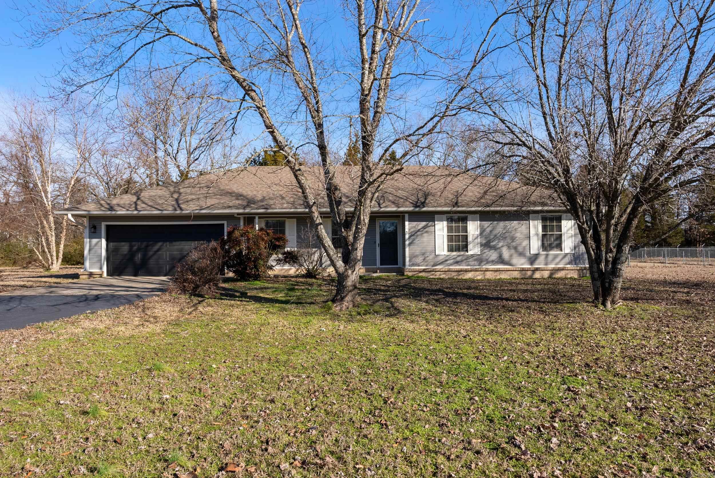 27 Carroll Lane
