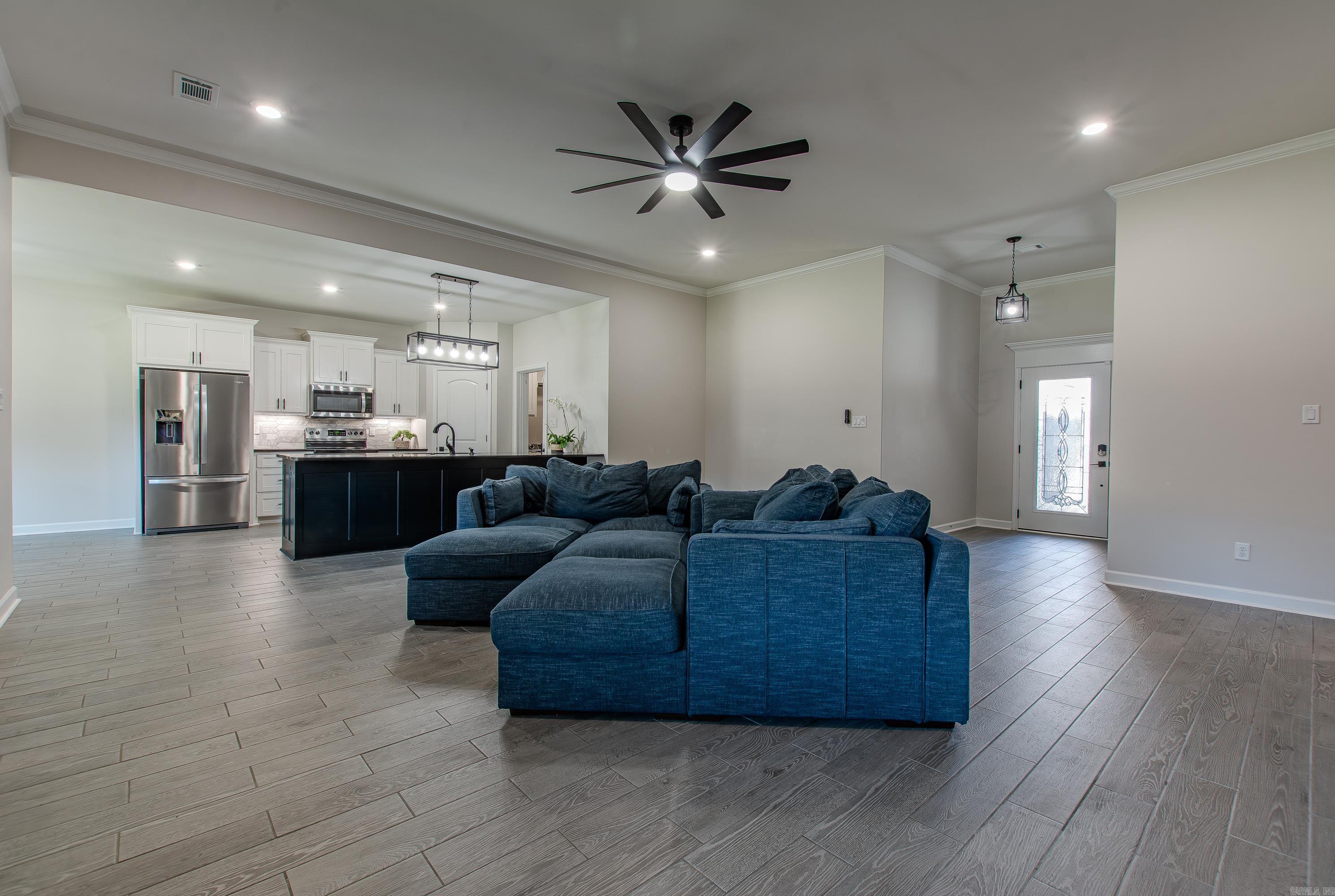 2817 Whisker Way Drive