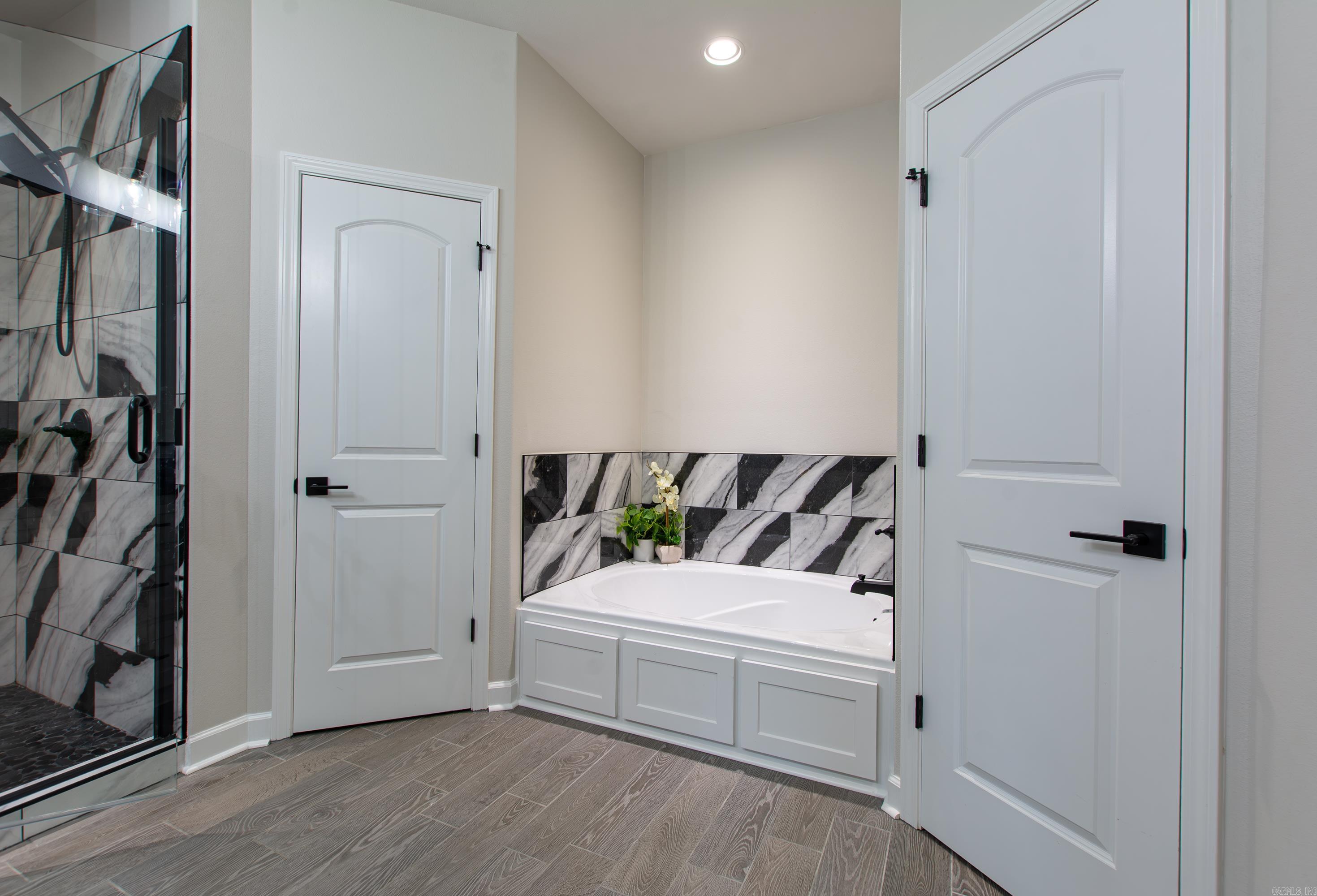 2817 Whisker Way Drive