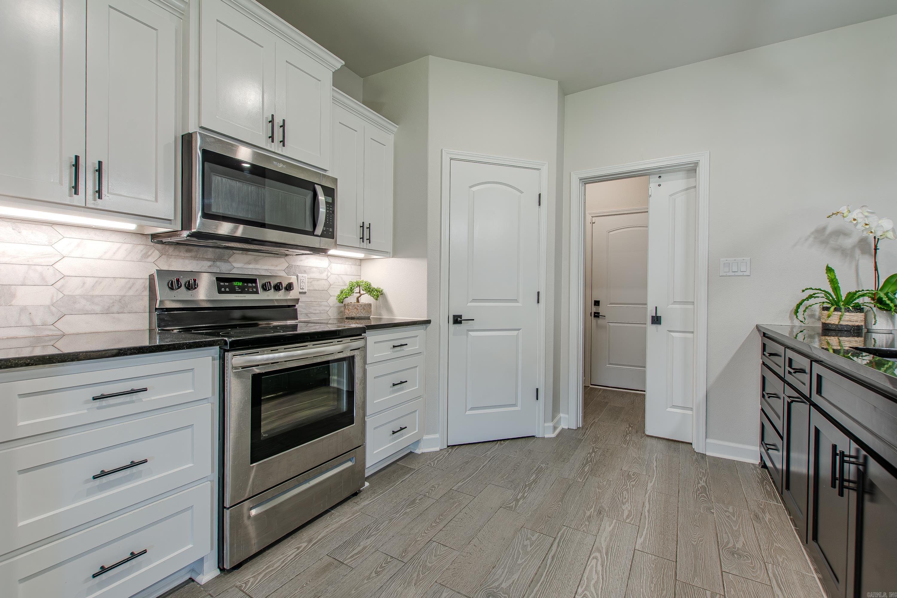 2817 Whisker Way Drive