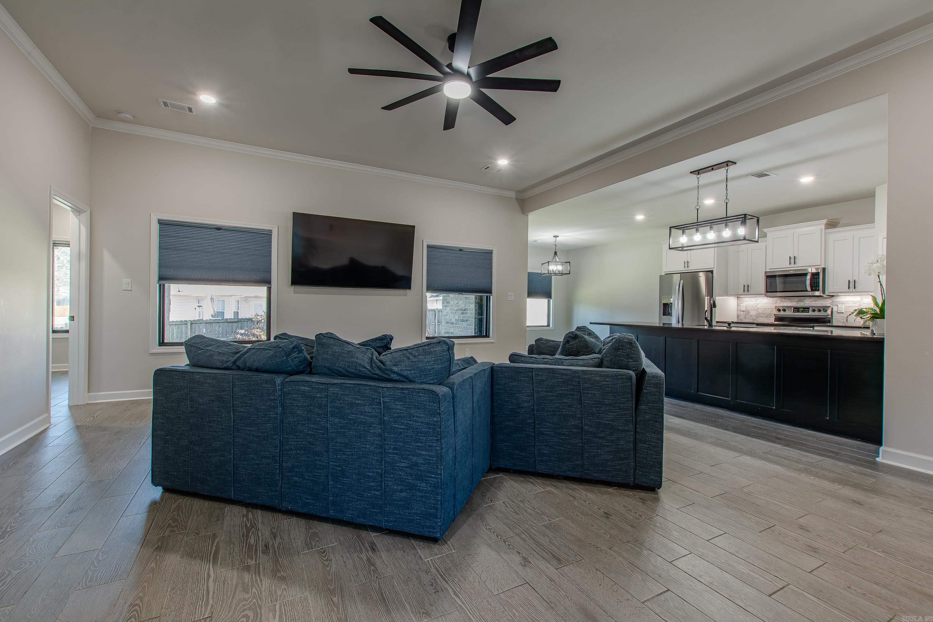 2817 Whisker Way Drive