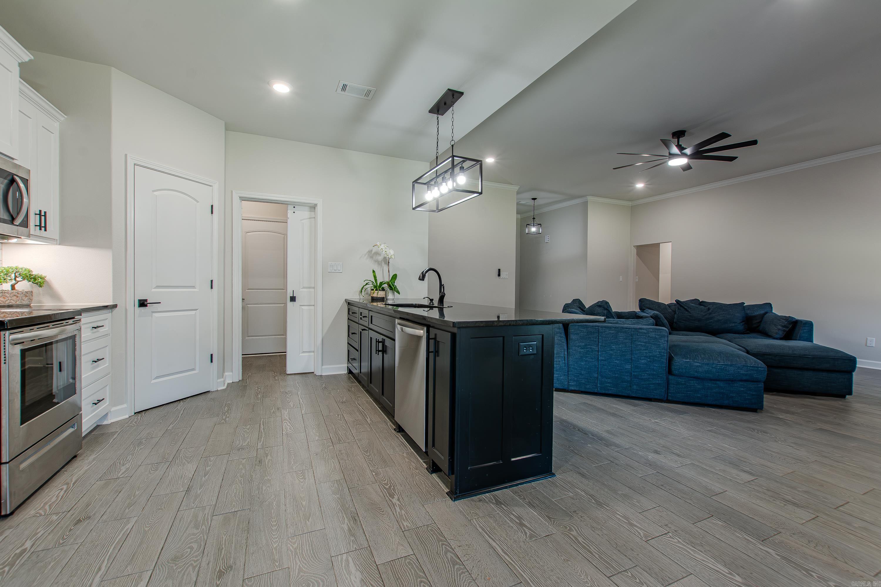 2817 Whisker Way Drive