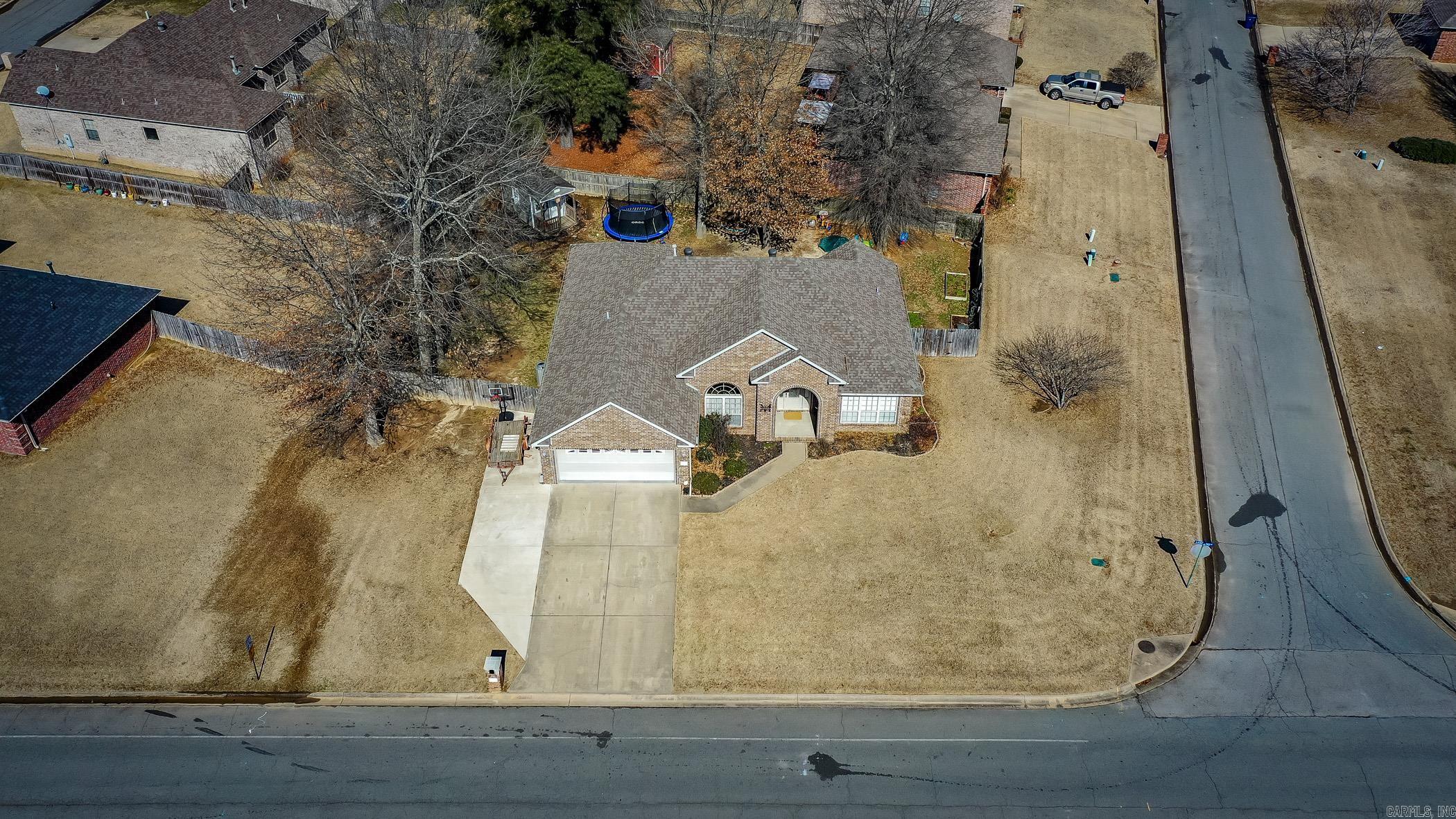 43 Lakeland Drive