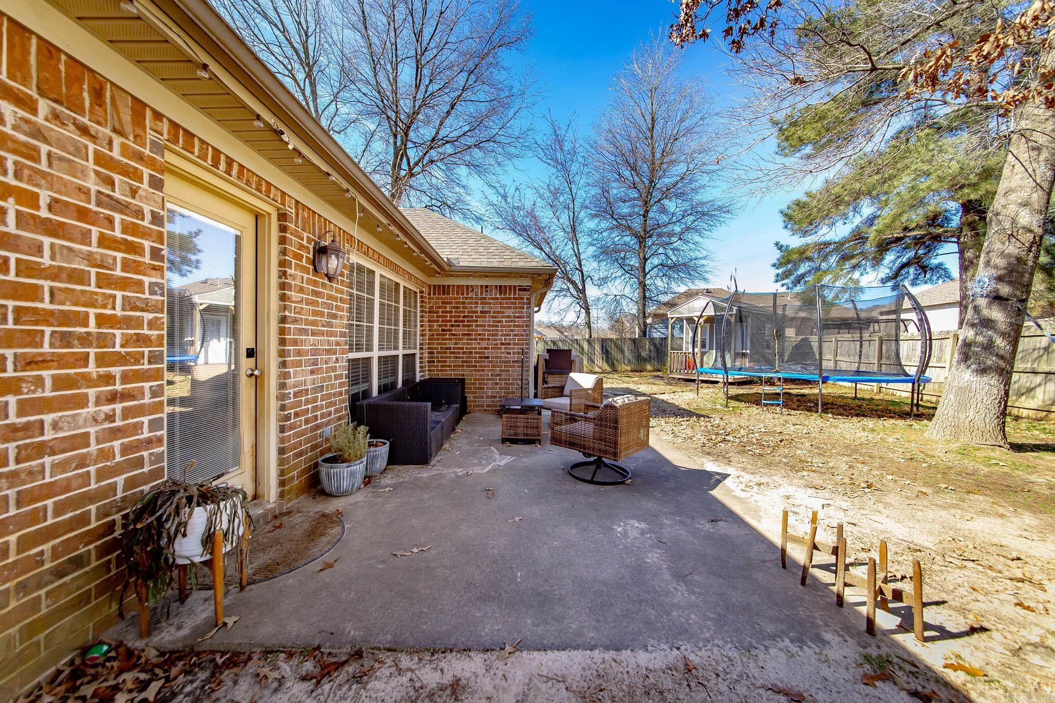 43 Lakeland Drive