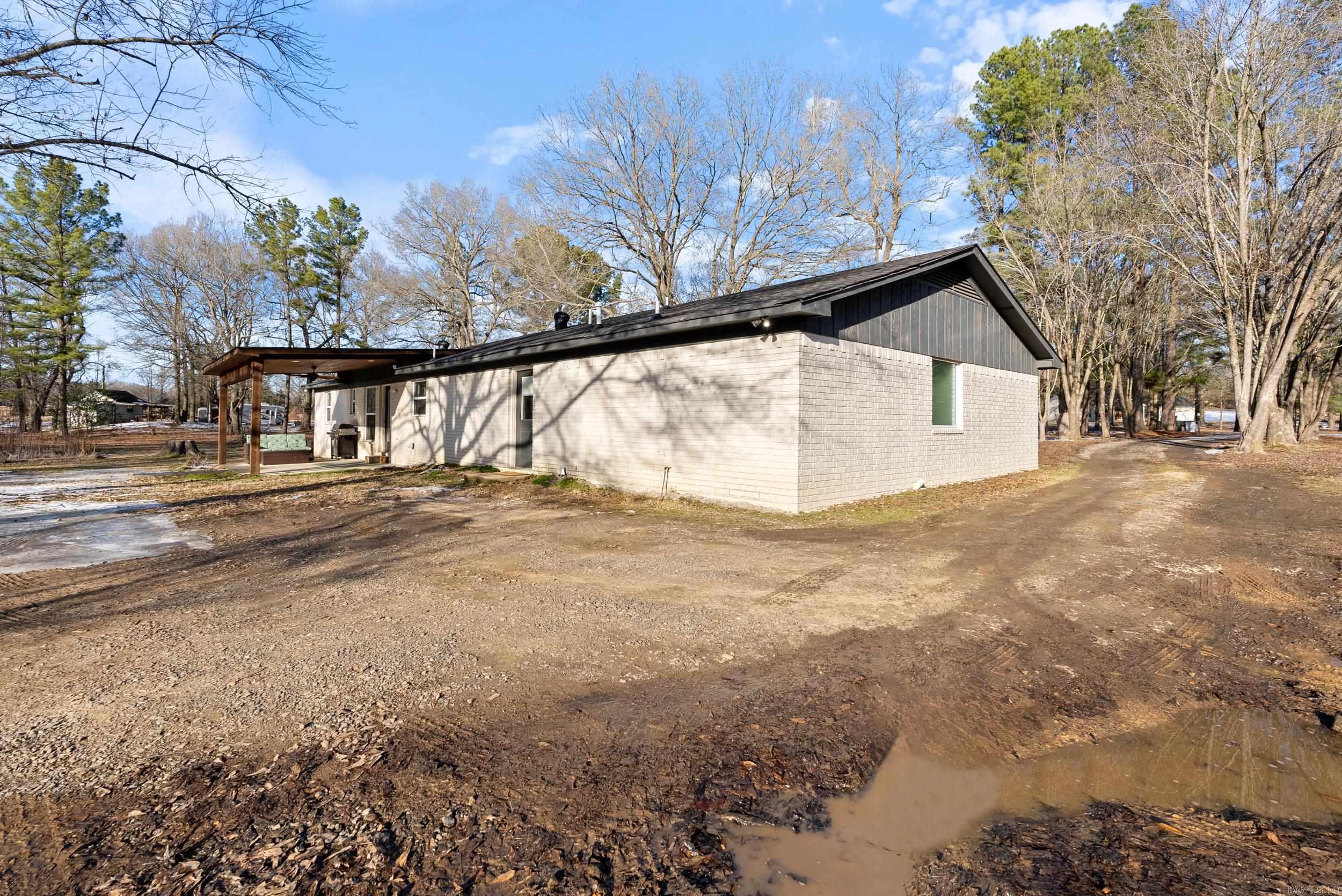 27 Pine Valley Drive
