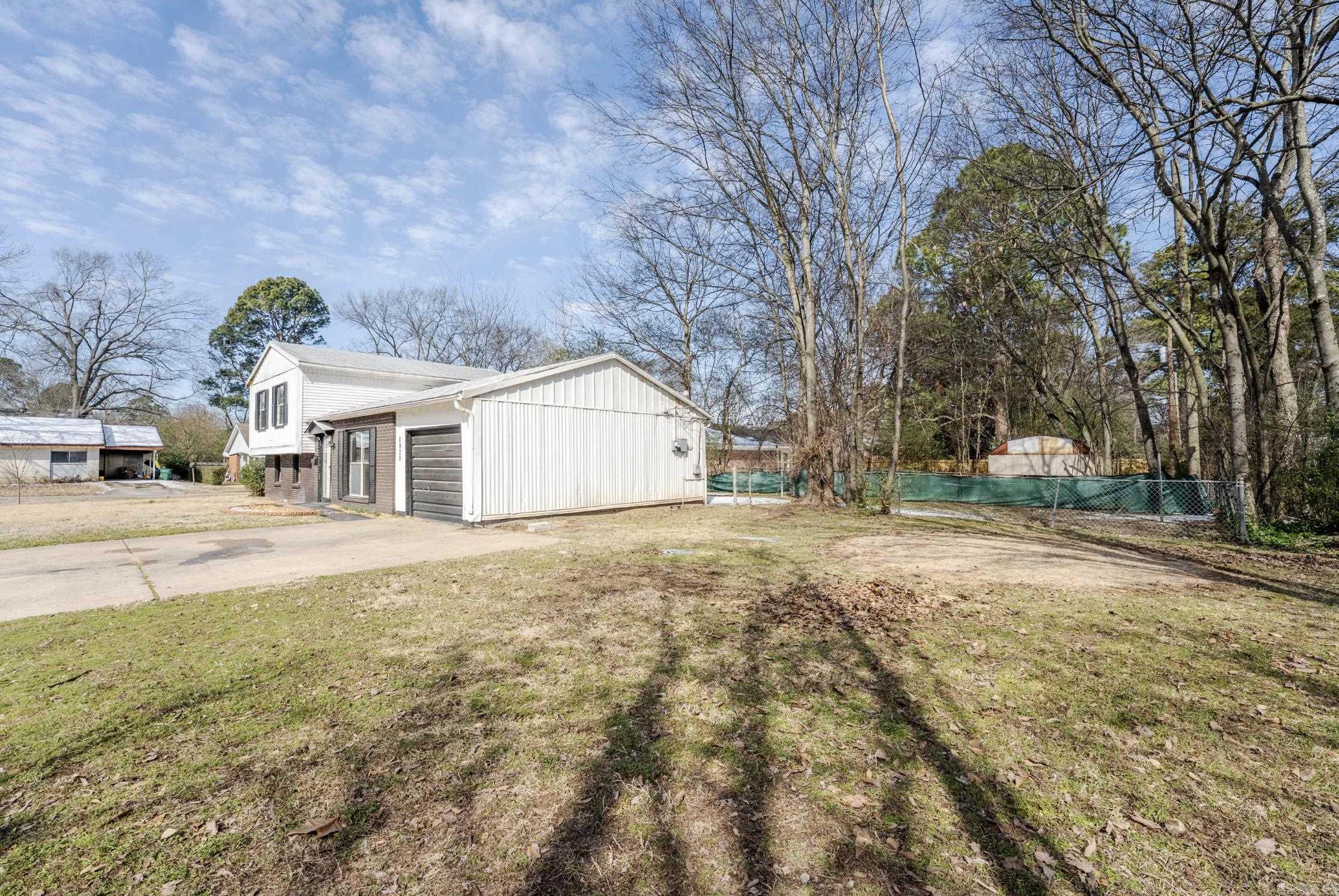 8920 Mayflower Road