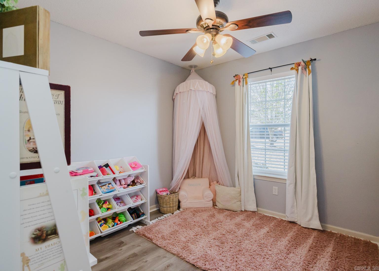 4414 Mandy Circle