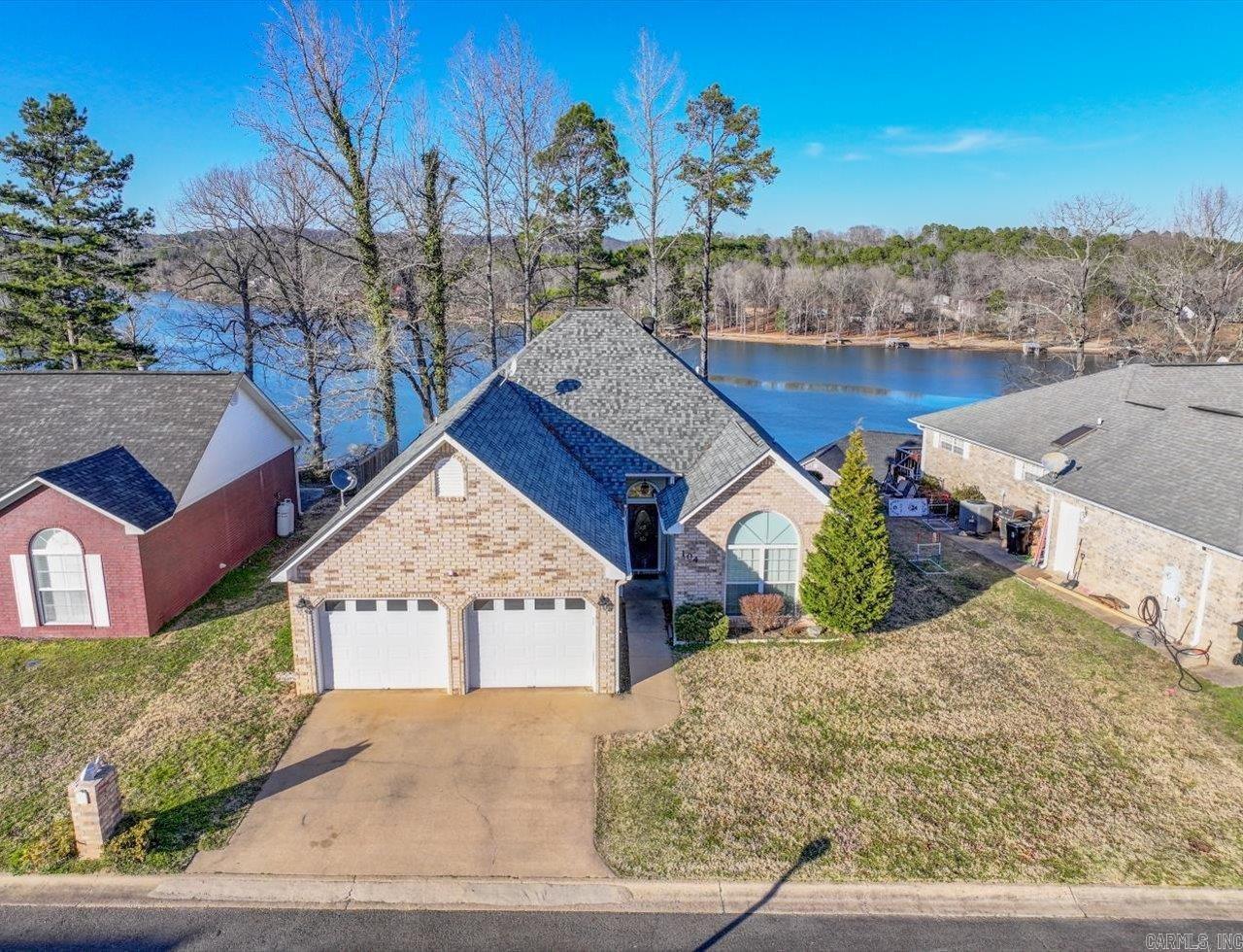 104 Waterfall Court