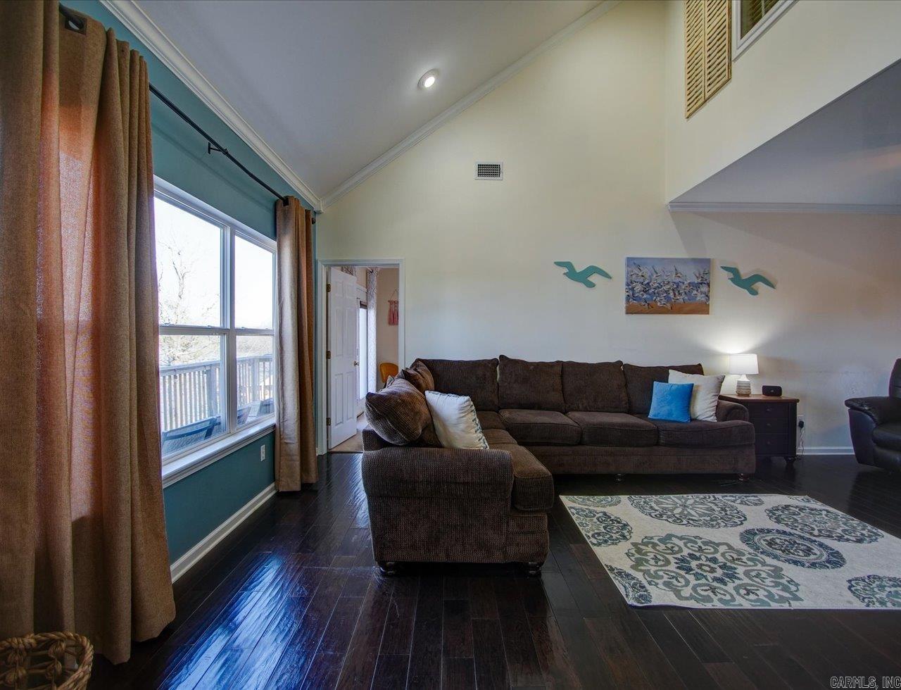 104 Waterfall Court