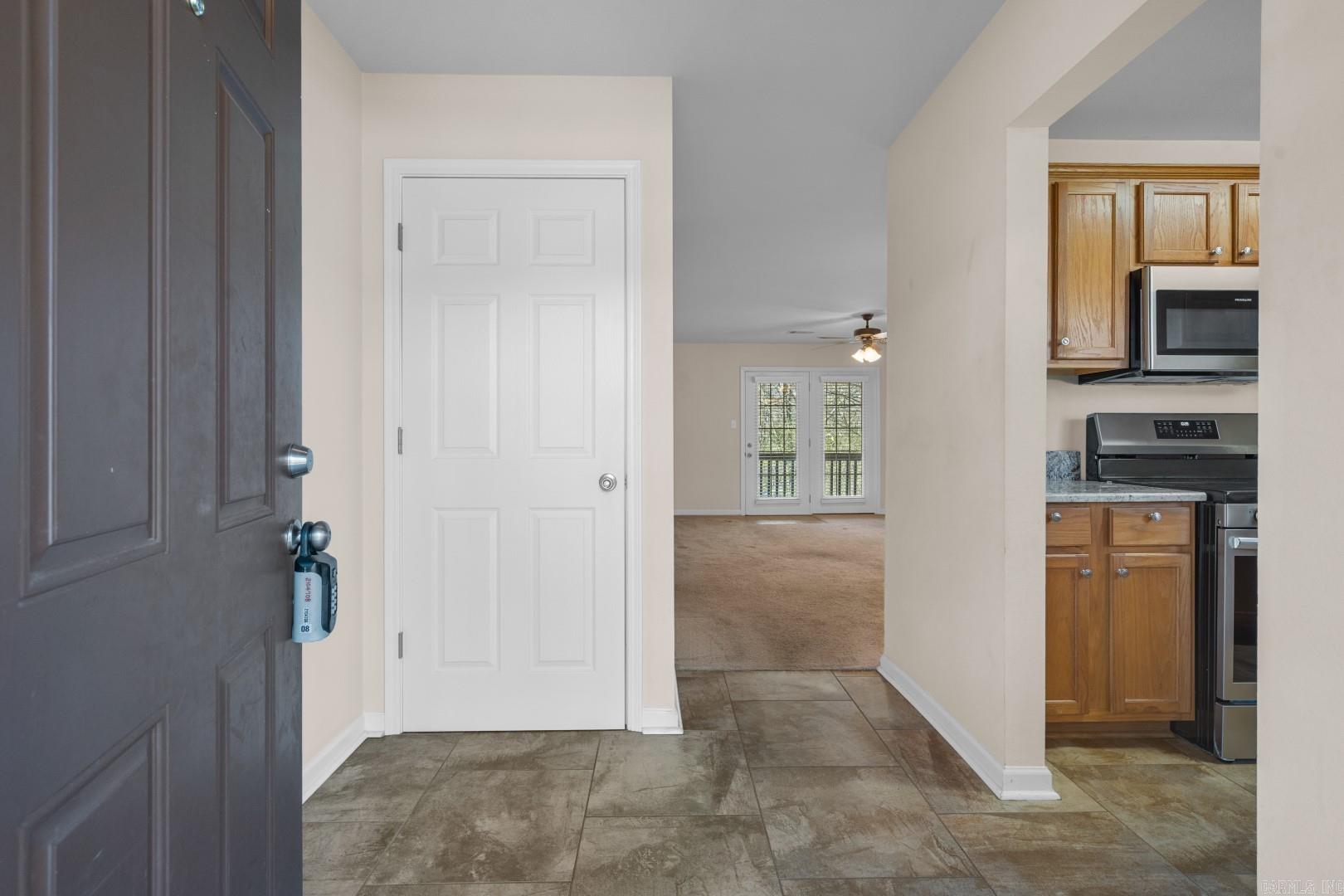 1100 Woodlawn Avenue, #48