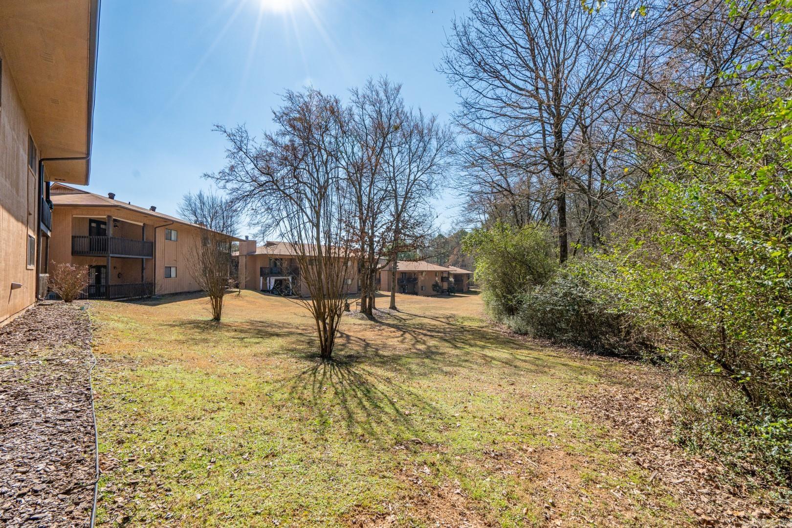 1100 Woodlawn Avenue, #48