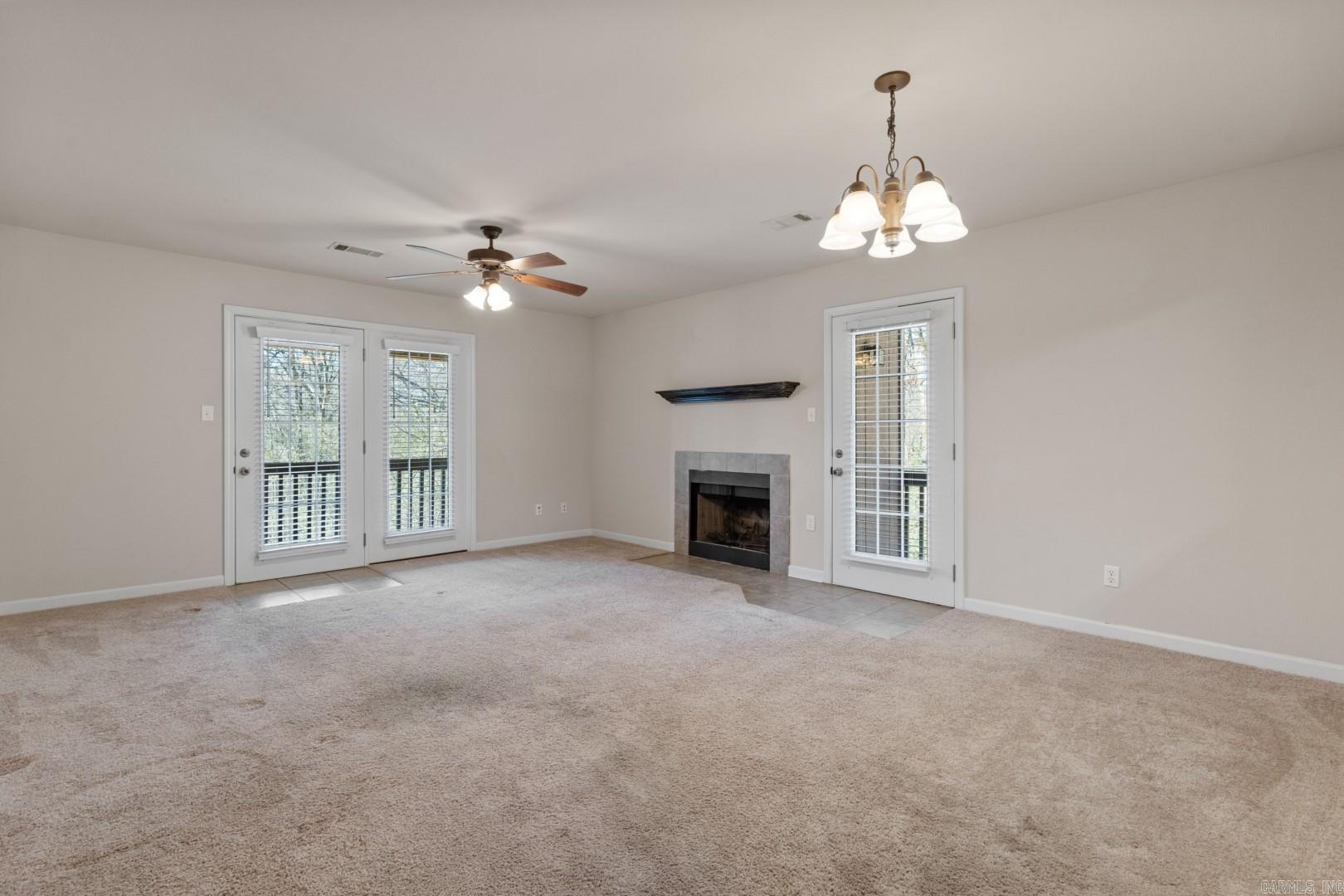 1100 Woodlawn Avenue, #48