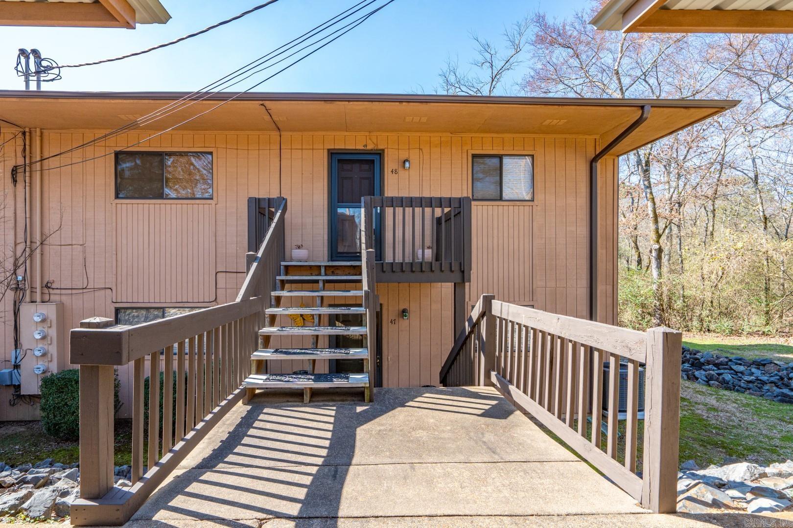 1100 Woodlawn Avenue, #48