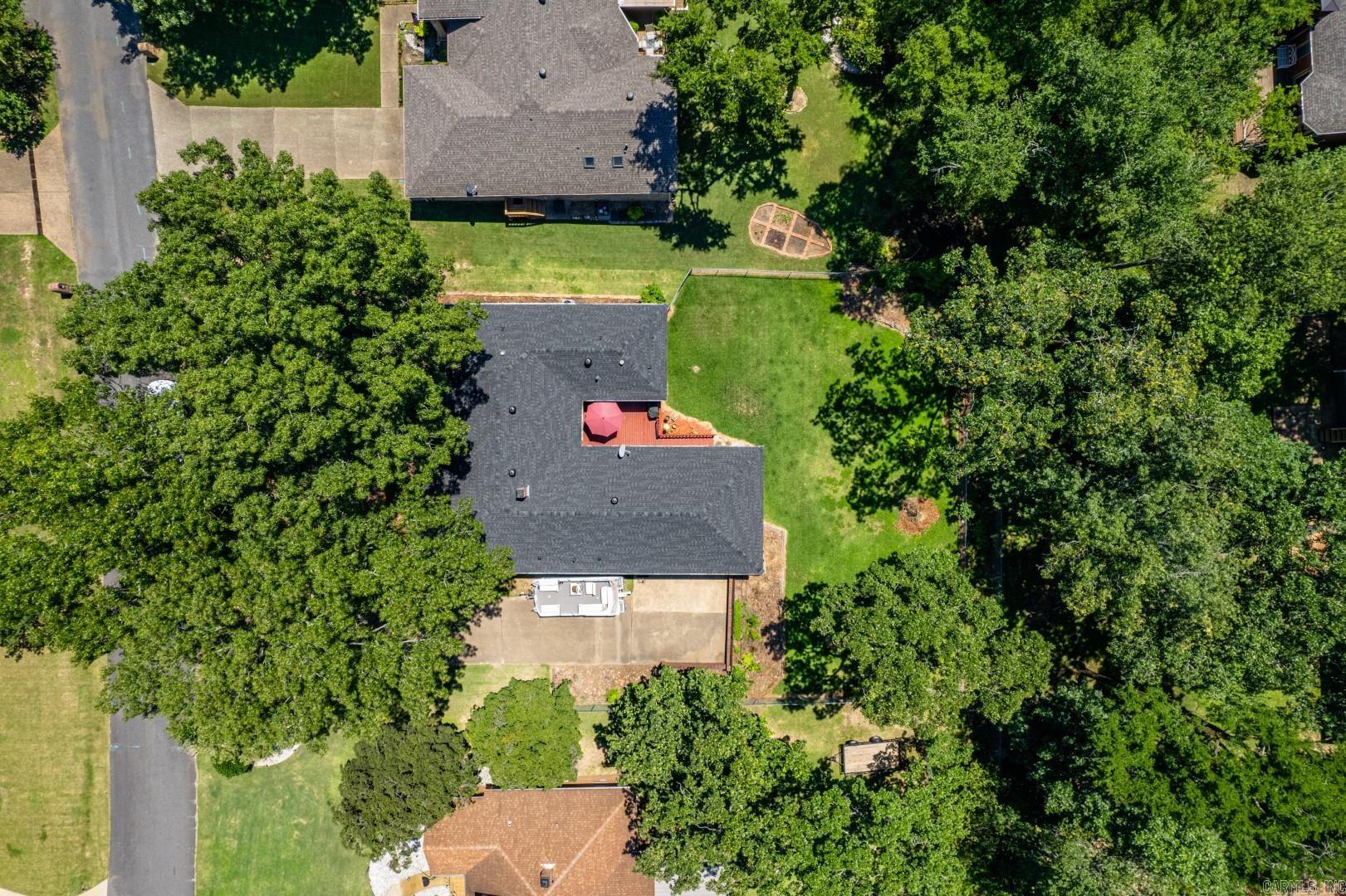 135 Clairmoor Court