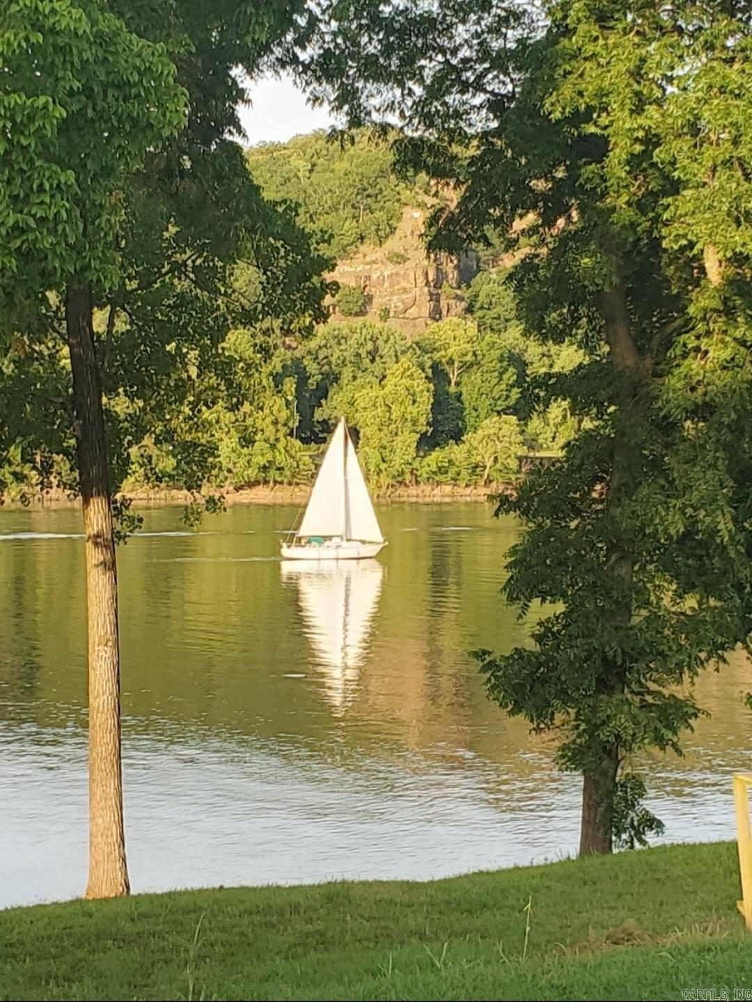 2512 Riverfront Drive Unit 2