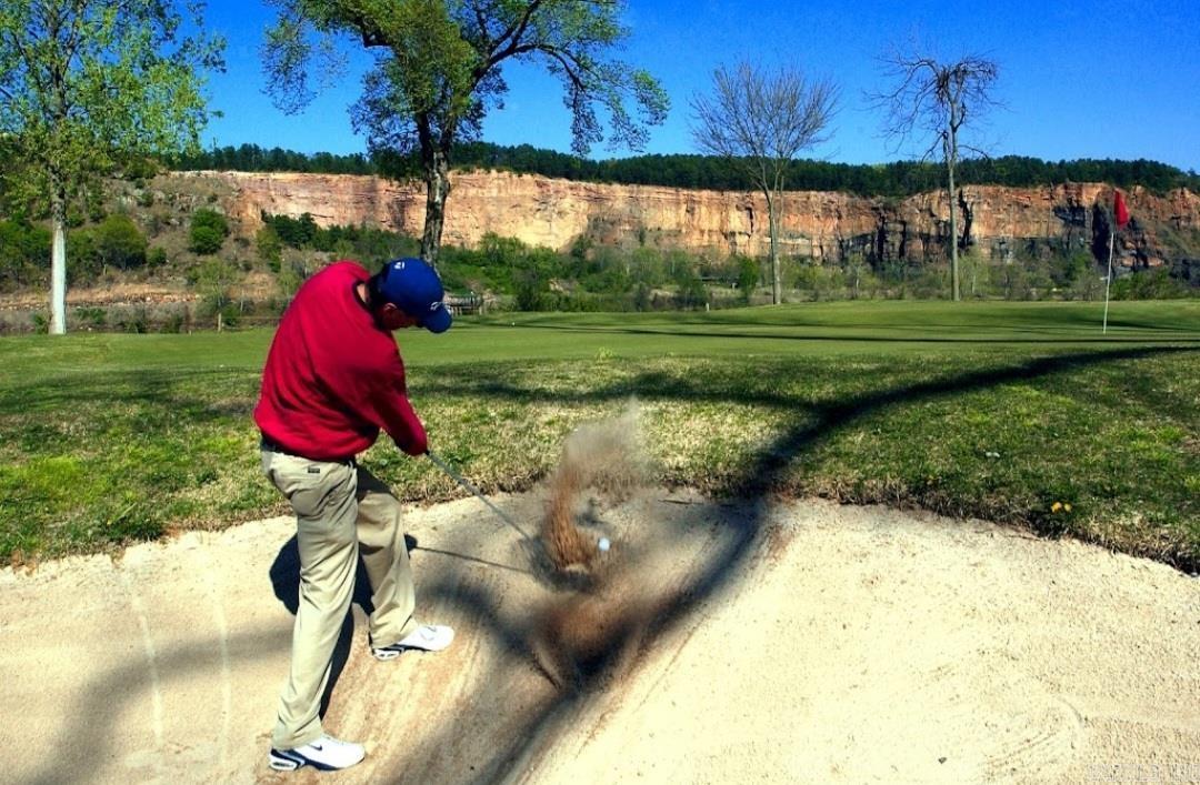 2512 Riverfront Drive Unit 2