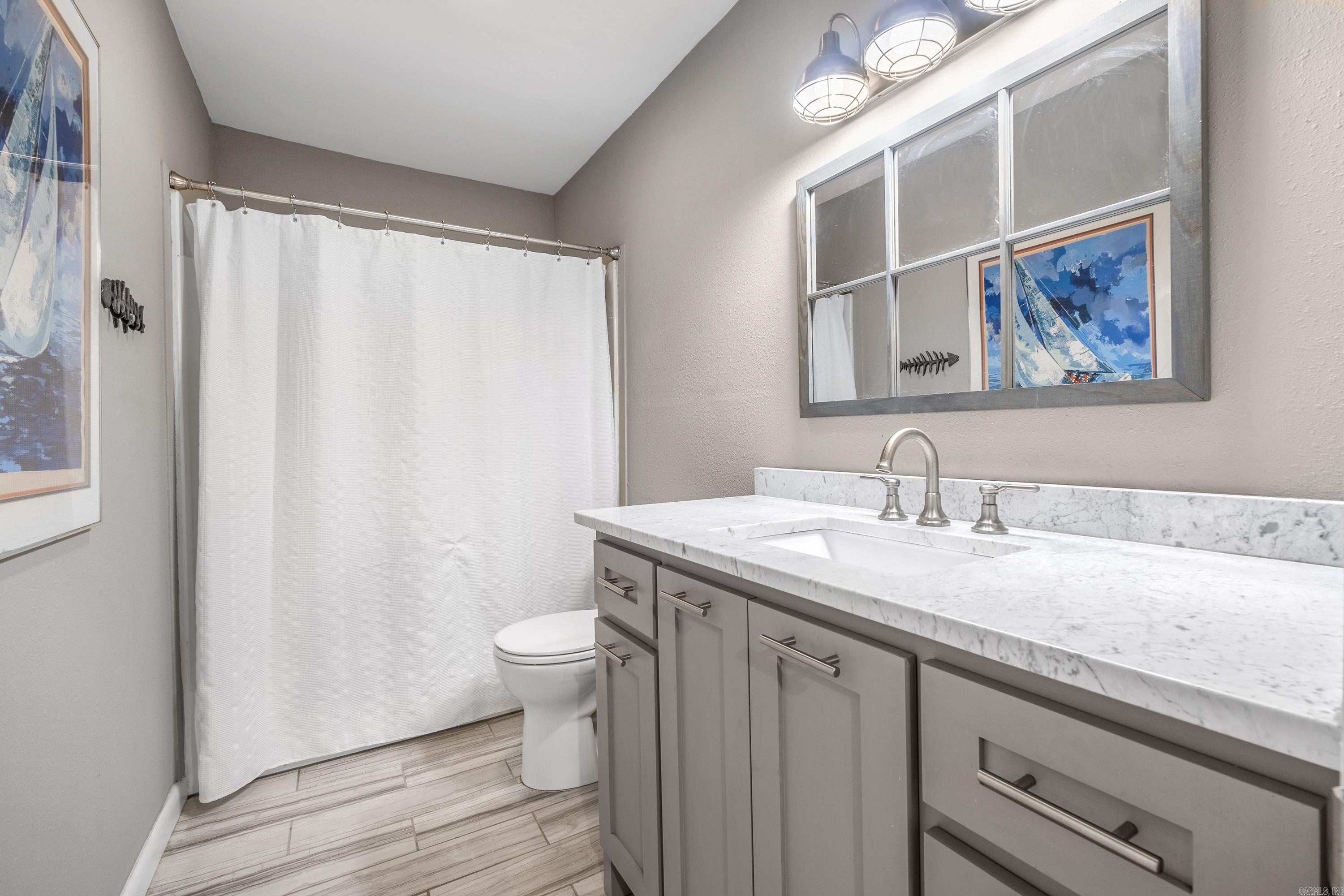 2512 Riverfront Drive Unit 2