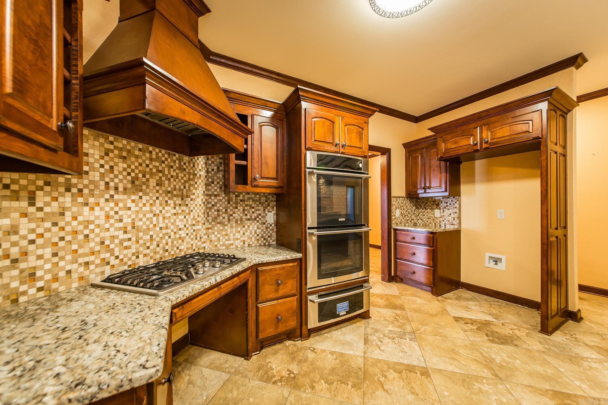 2325 Miramonte Drive